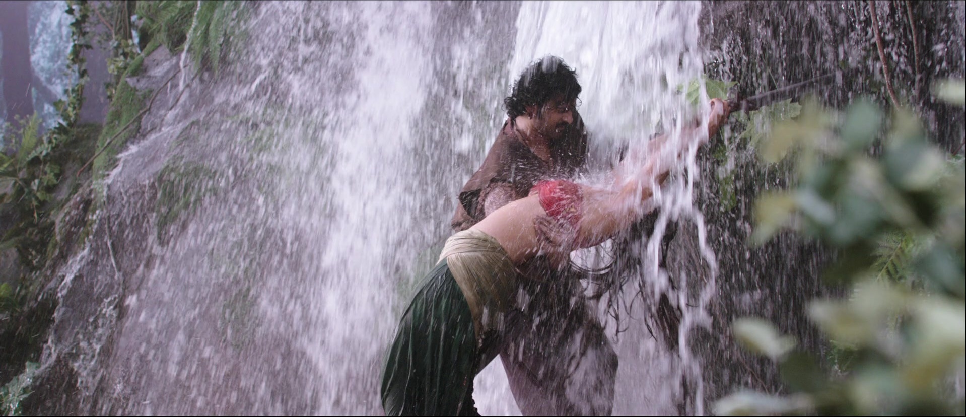 Bãhubali: The Beginning (2015), wide, 2.32:1 — film still