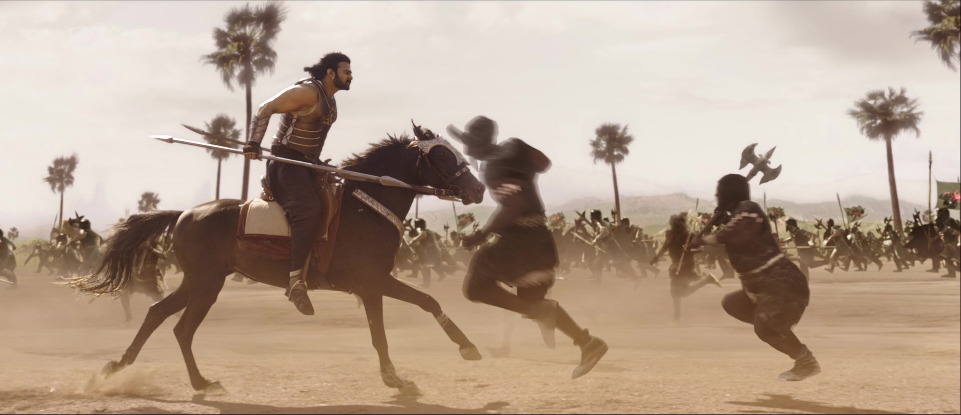 Bãhubali: The Beginning (2015), wide, 2.32:1 — film still