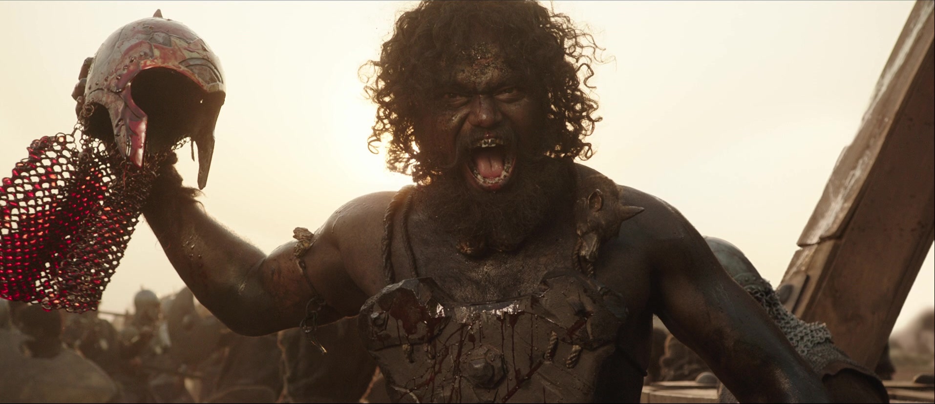 Bãhubali: The Beginning (2015), wide, 2.31:1 — film still