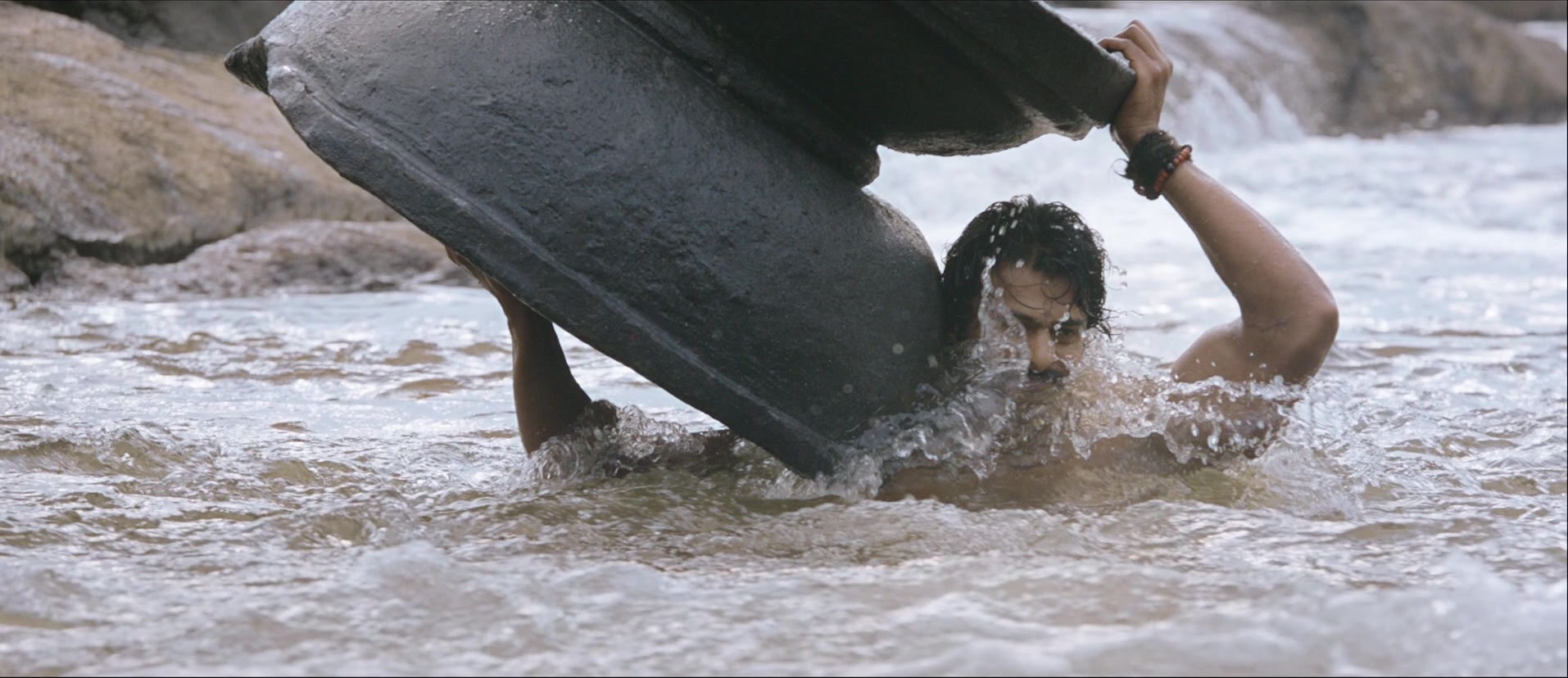 Bãhubali: The Beginning (2015), unknown, 2.31:1 — film still