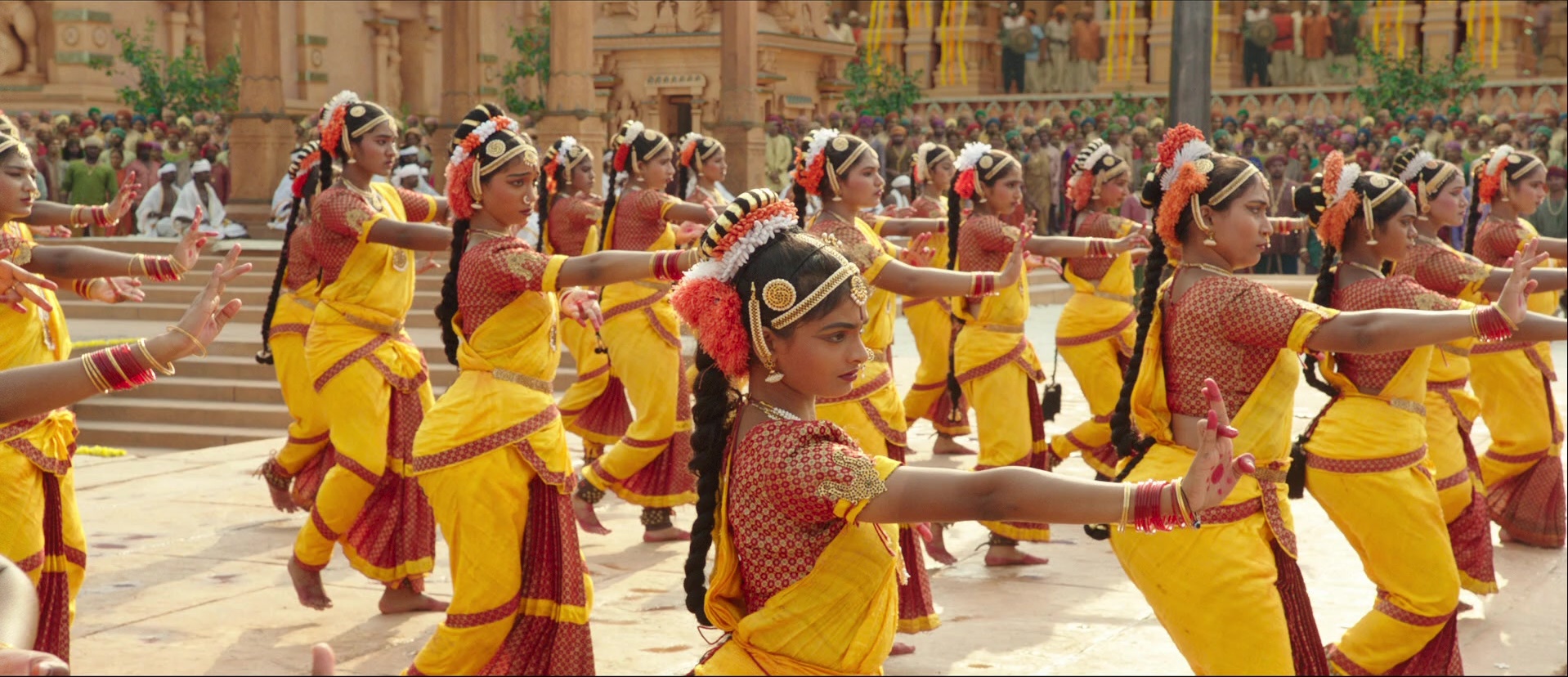 Bãhubali: The Beginning (2015), unknown, 2.32:1 — film still
