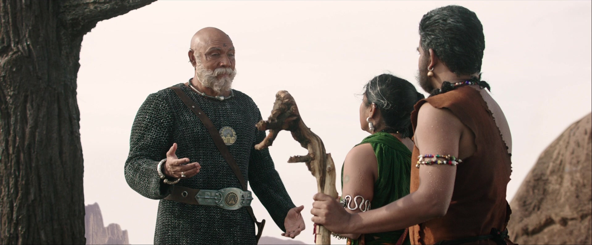 Bãhubali: The Beginning (2015), wide, 2.41:1 — film still