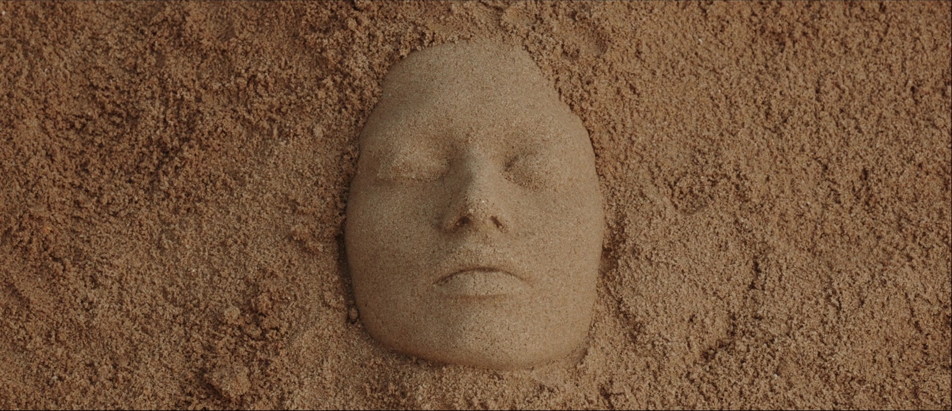 Bãhubali: The Beginning (2015), close, 2.31:1 — film still