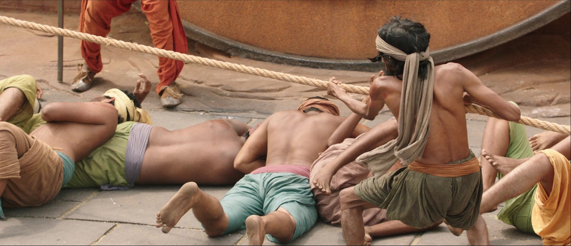 Bãhubali: The Beginning (2015), wide, 2.32:1 — film still