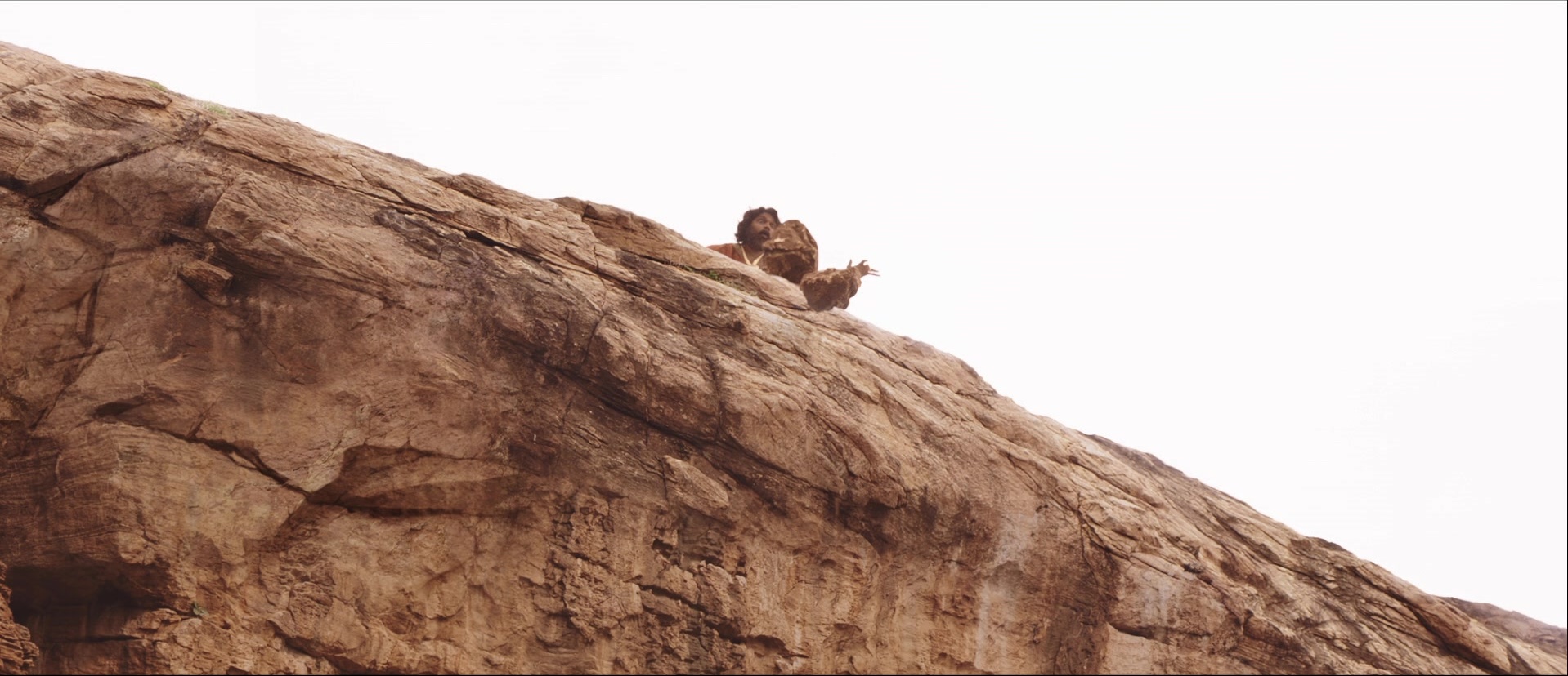 Bãhubali: The Beginning (2015), wide, 2.32:1 — film still