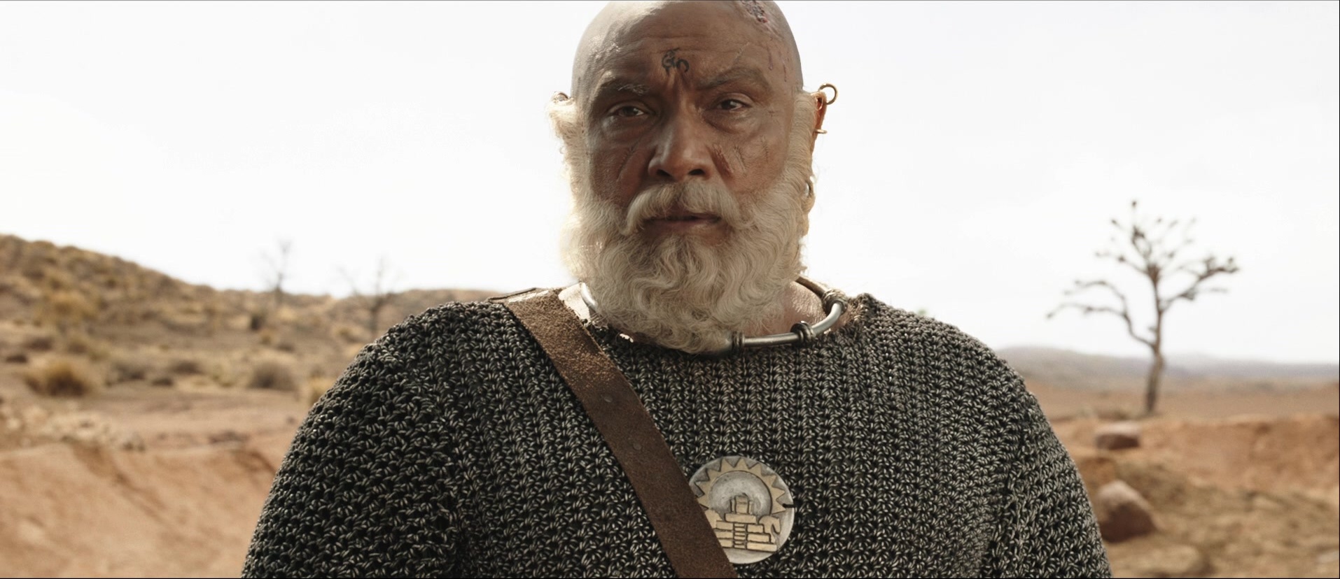Bãhubali: The Beginning (2015), unknown, 2.31:1 — film still
