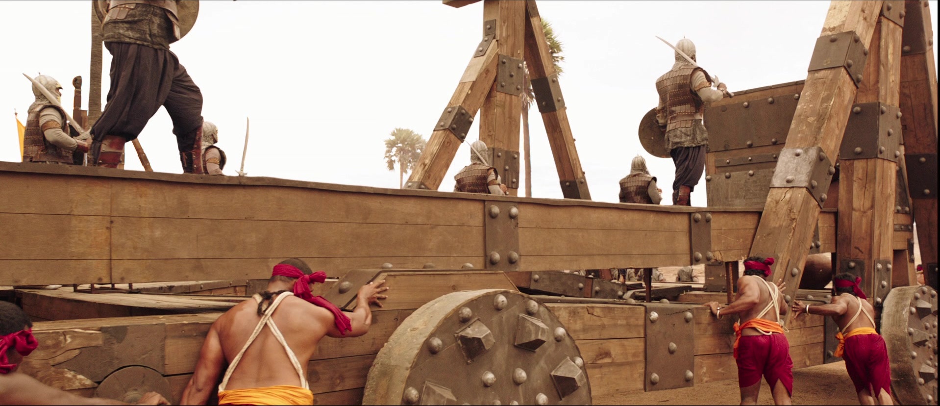 Bãhubali: The Beginning (2015), wide, 2.32:1 — film still