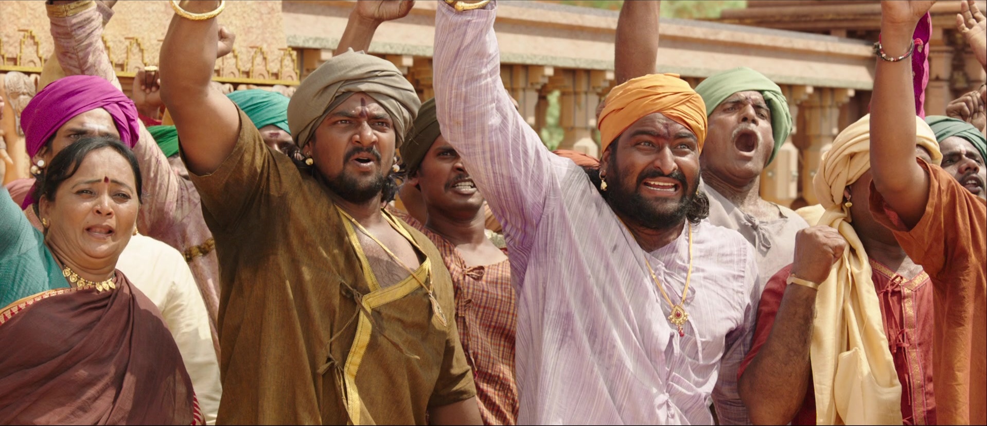Bãhubali: The Beginning (2015), wide, 2.32:1 — film still