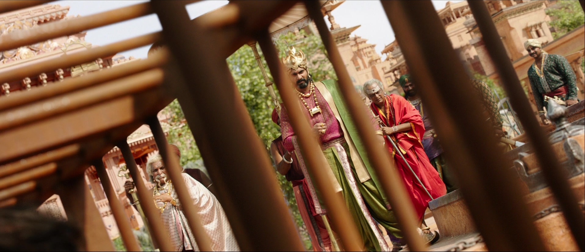 Bãhubali: The Beginning (2015), wide, 2.32:1 — film still