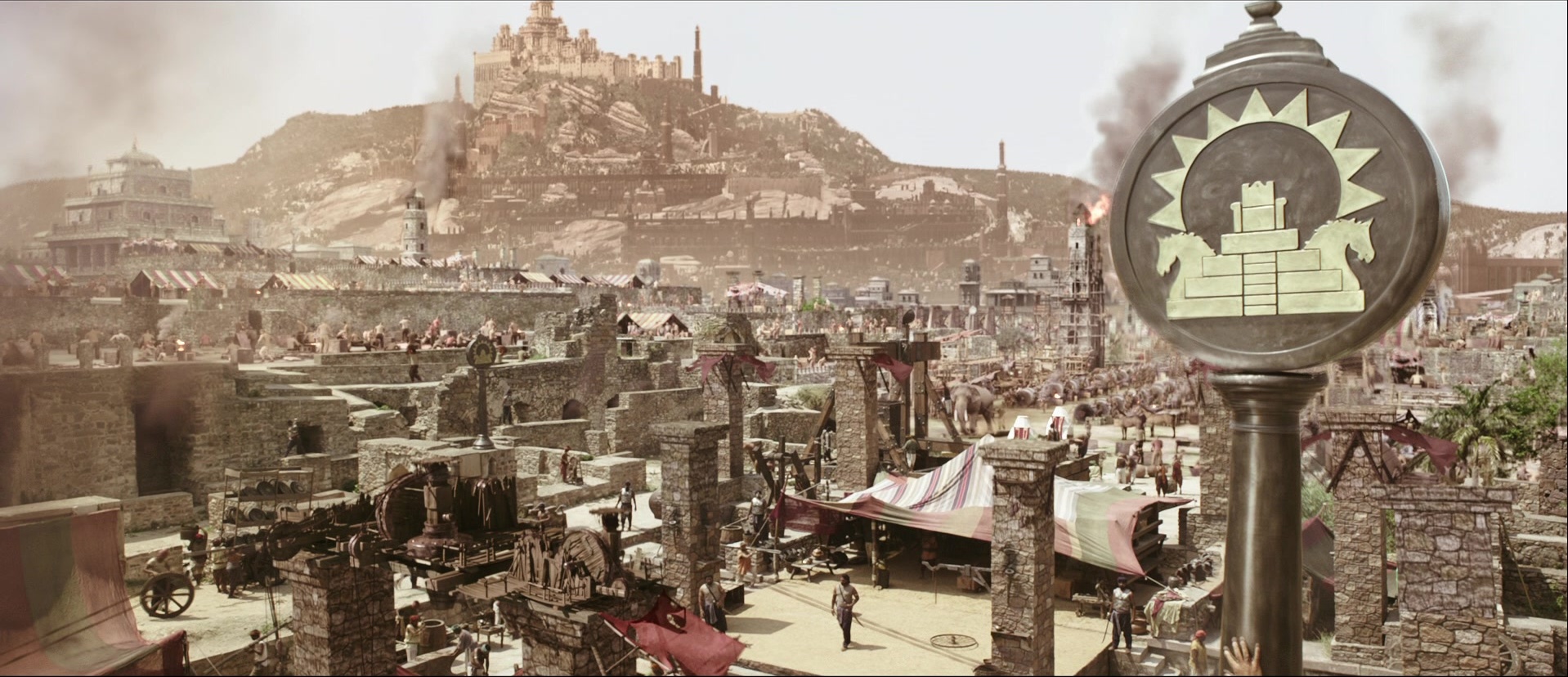 Bãhubali: The Beginning (2015), wide, 2.32:1 — film still