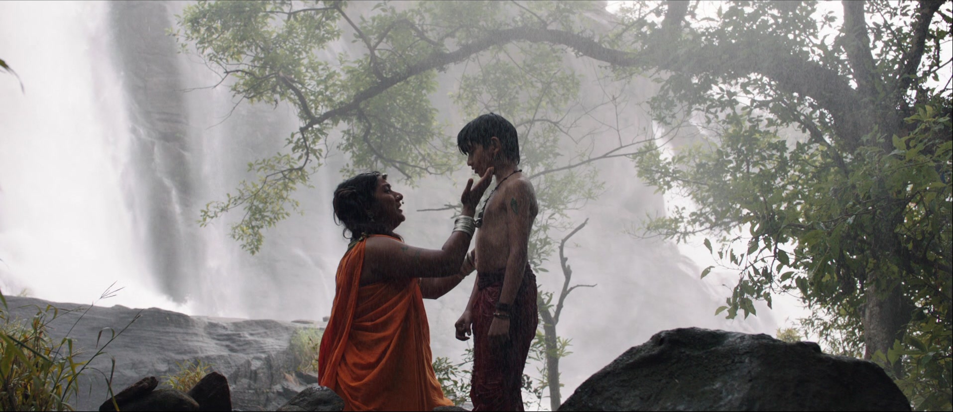 Bãhubali: The Beginning (2015), wide, 2.31:1 — film still