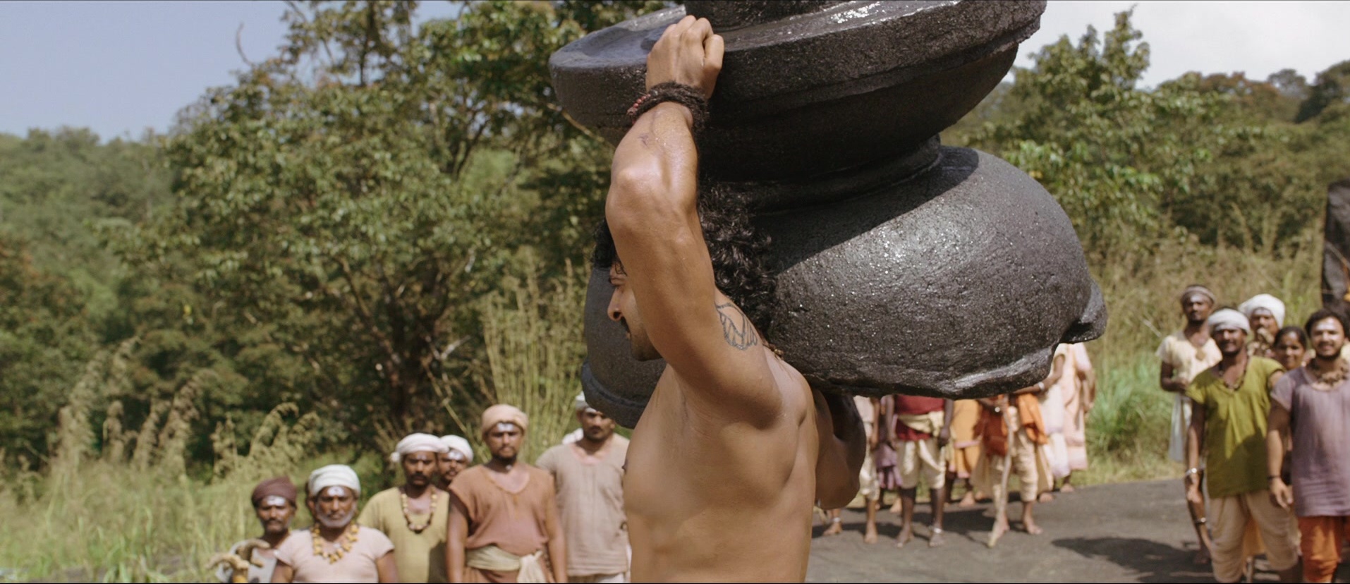Bãhubali: The Beginning (2015), wide, 2.31:1 — film still