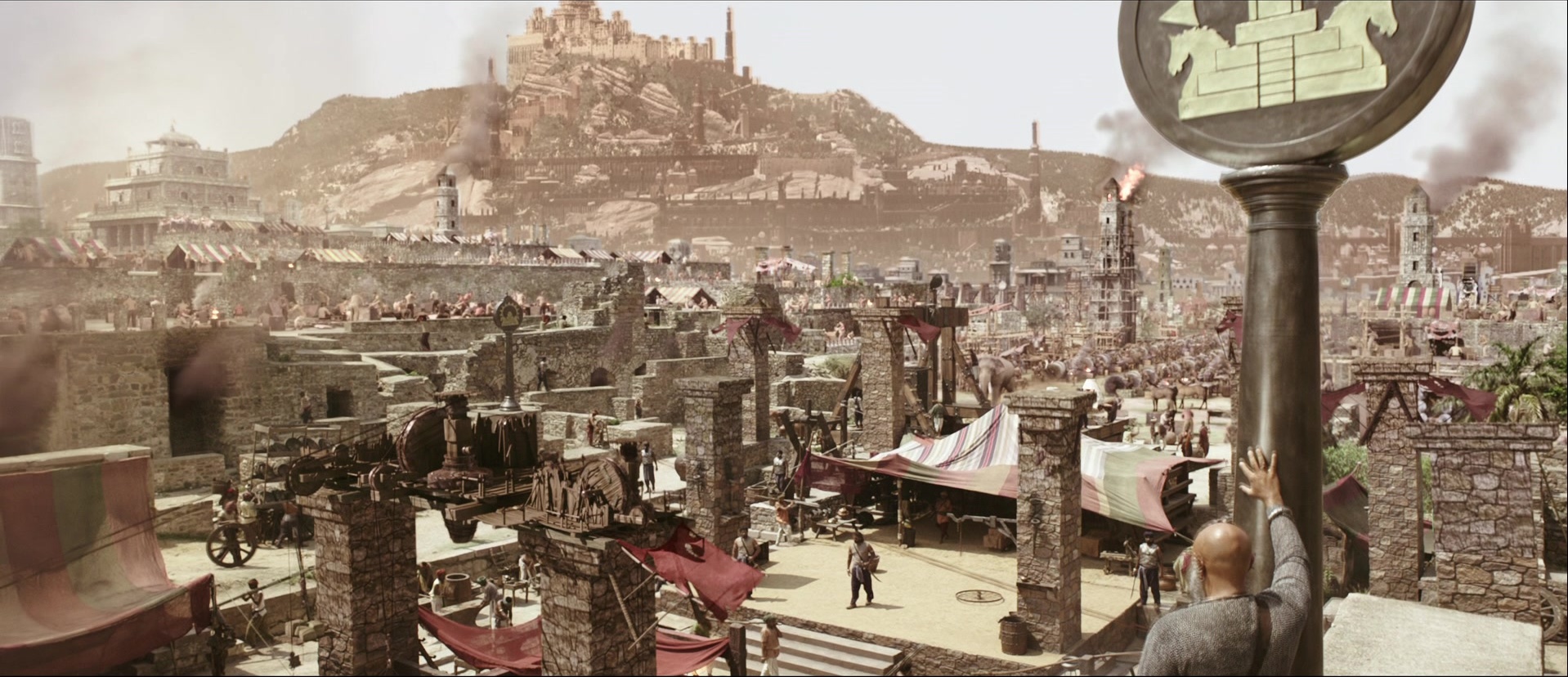 Bãhubali: The Beginning (2015), wide, 2.32:1 — film still