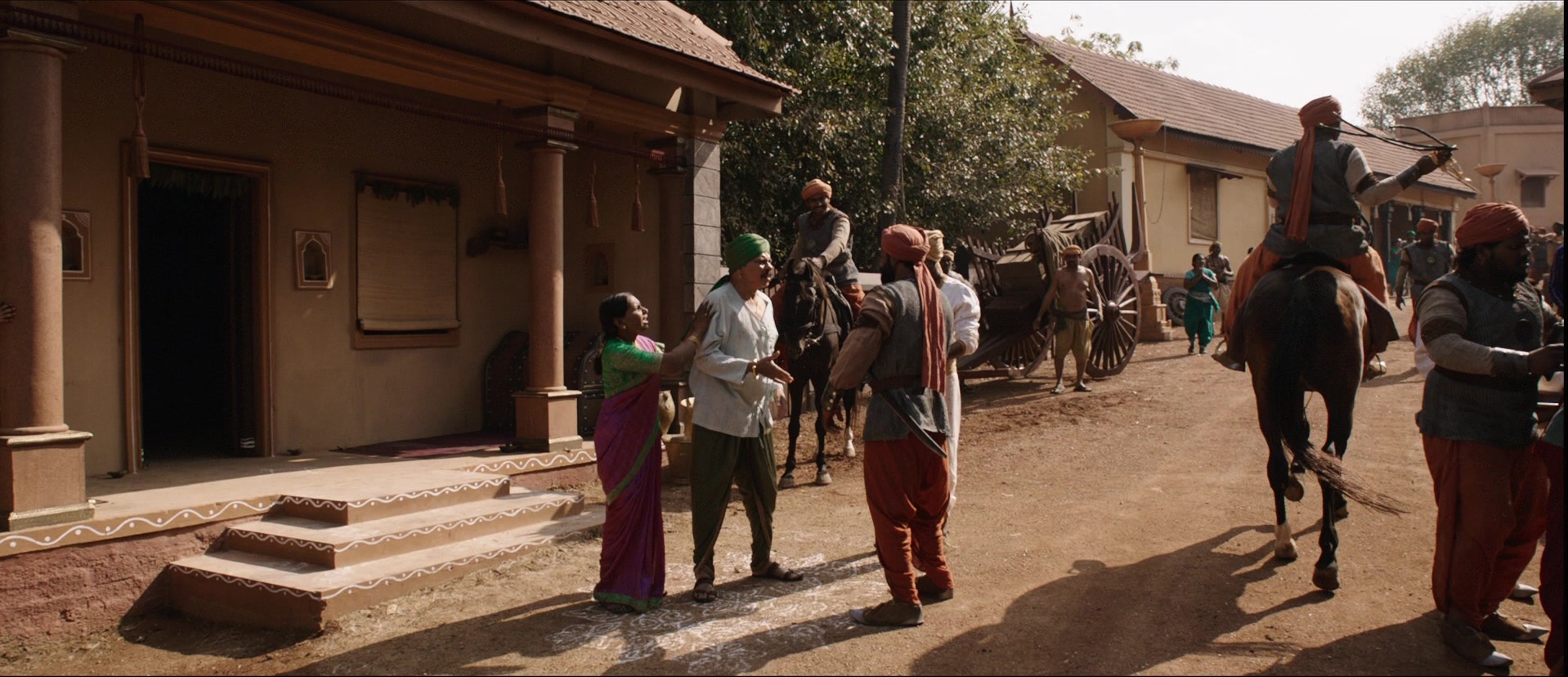Bãhubali: The Beginning (2015), wide, 2.32:1 — film still