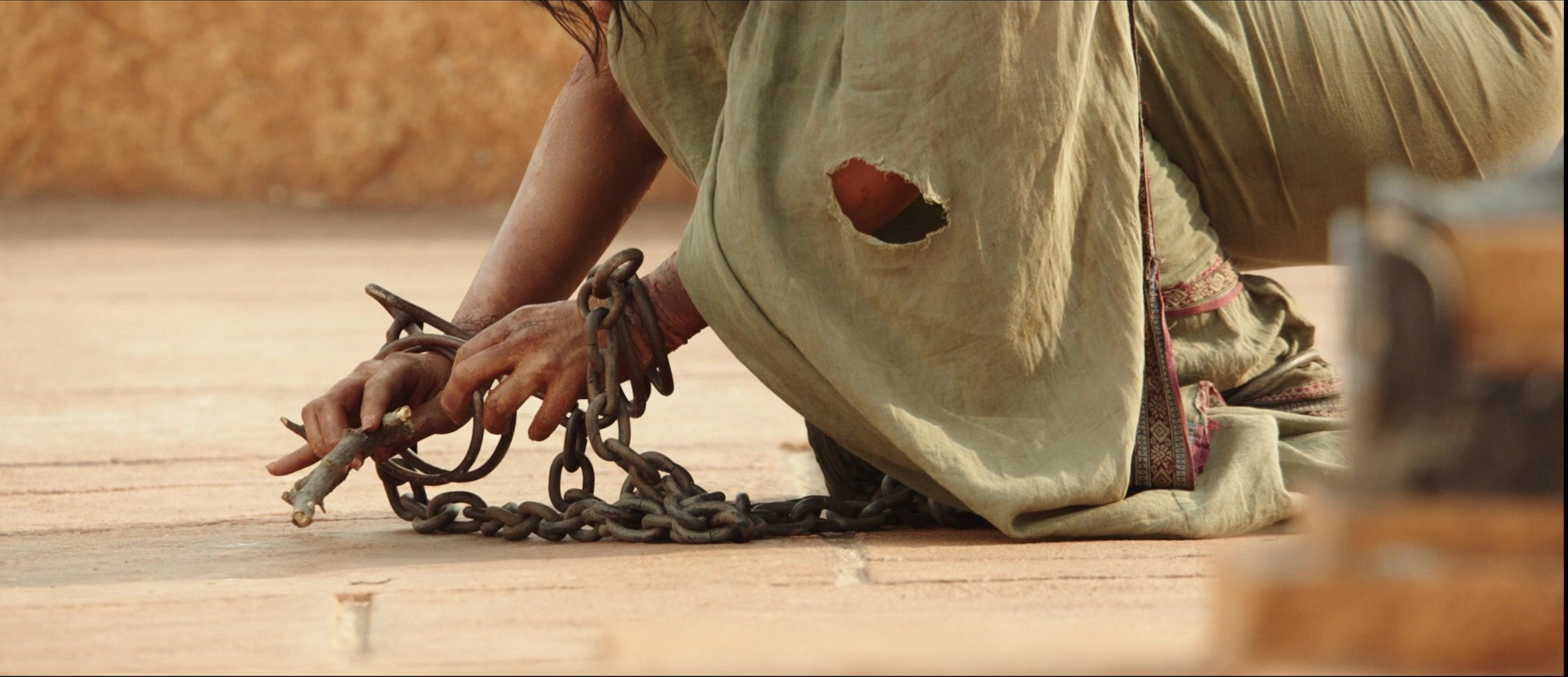 Bãhubali: The Beginning (2015), wide, 2.32:1 — film still