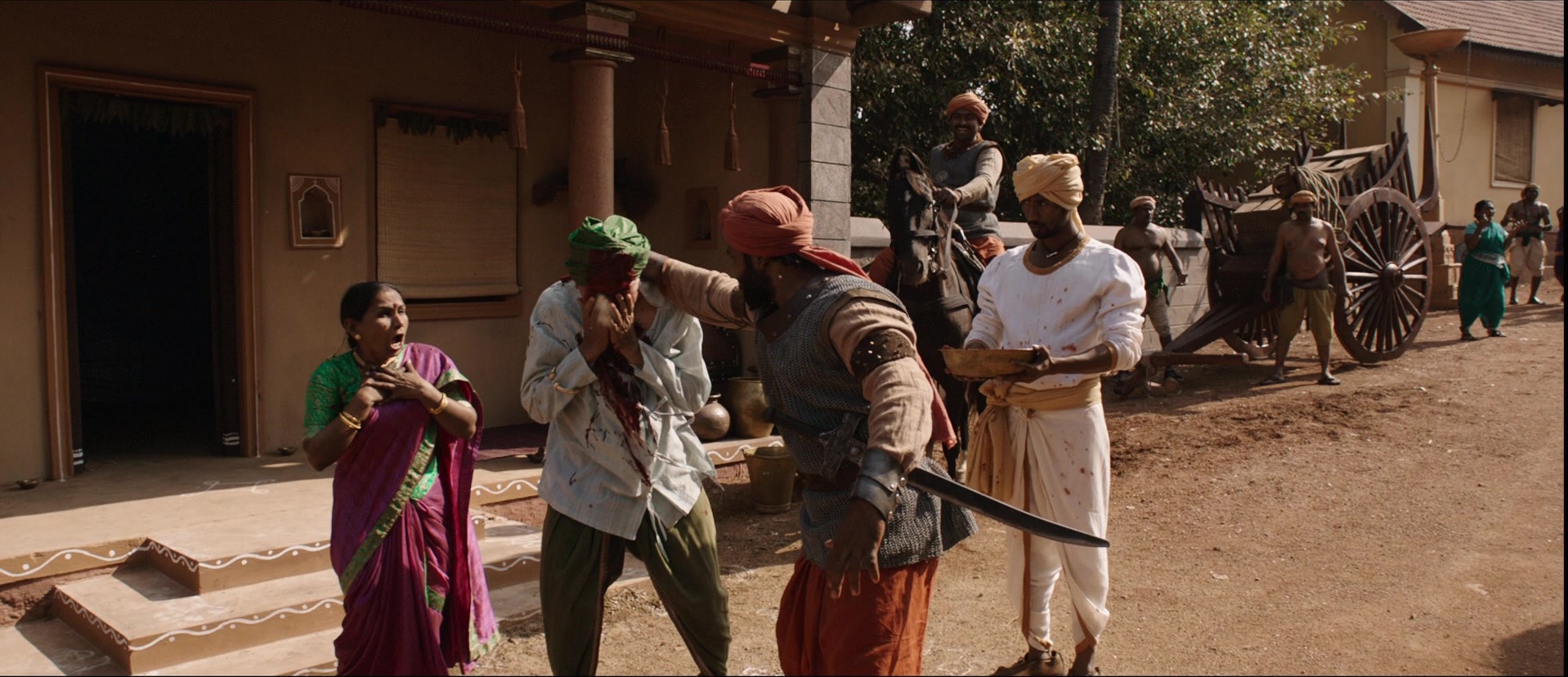 Bãhubali: The Beginning (2015), wide, 2.32:1 — film still