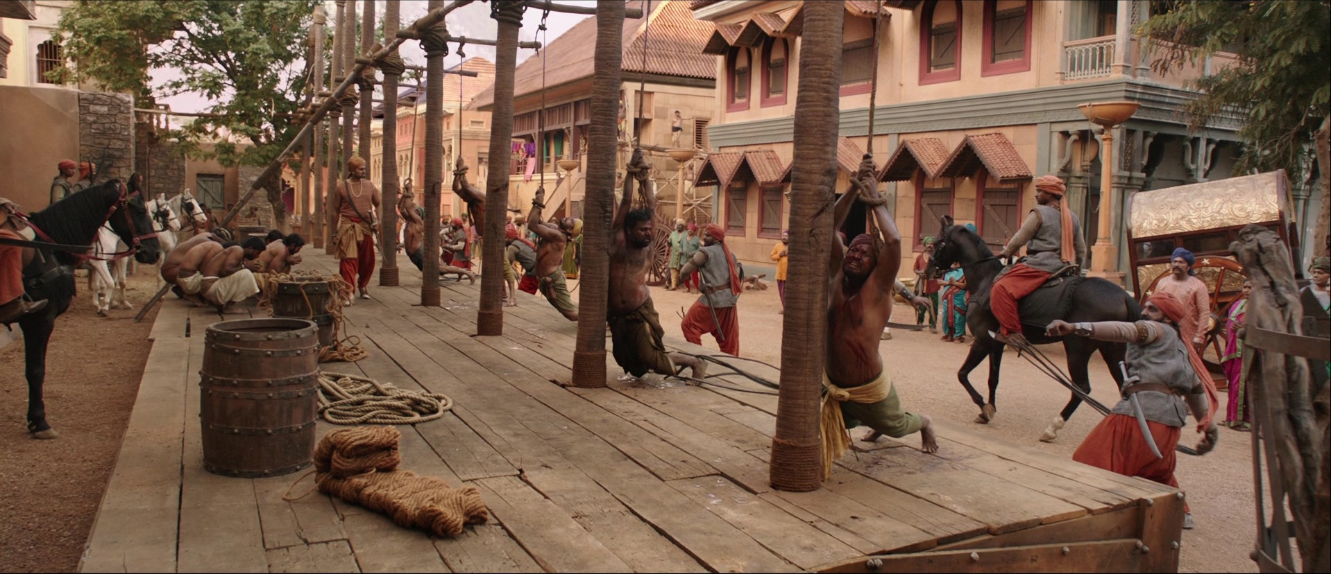 Bãhubali: The Beginning (2015), wide, 2.32:1 — film still