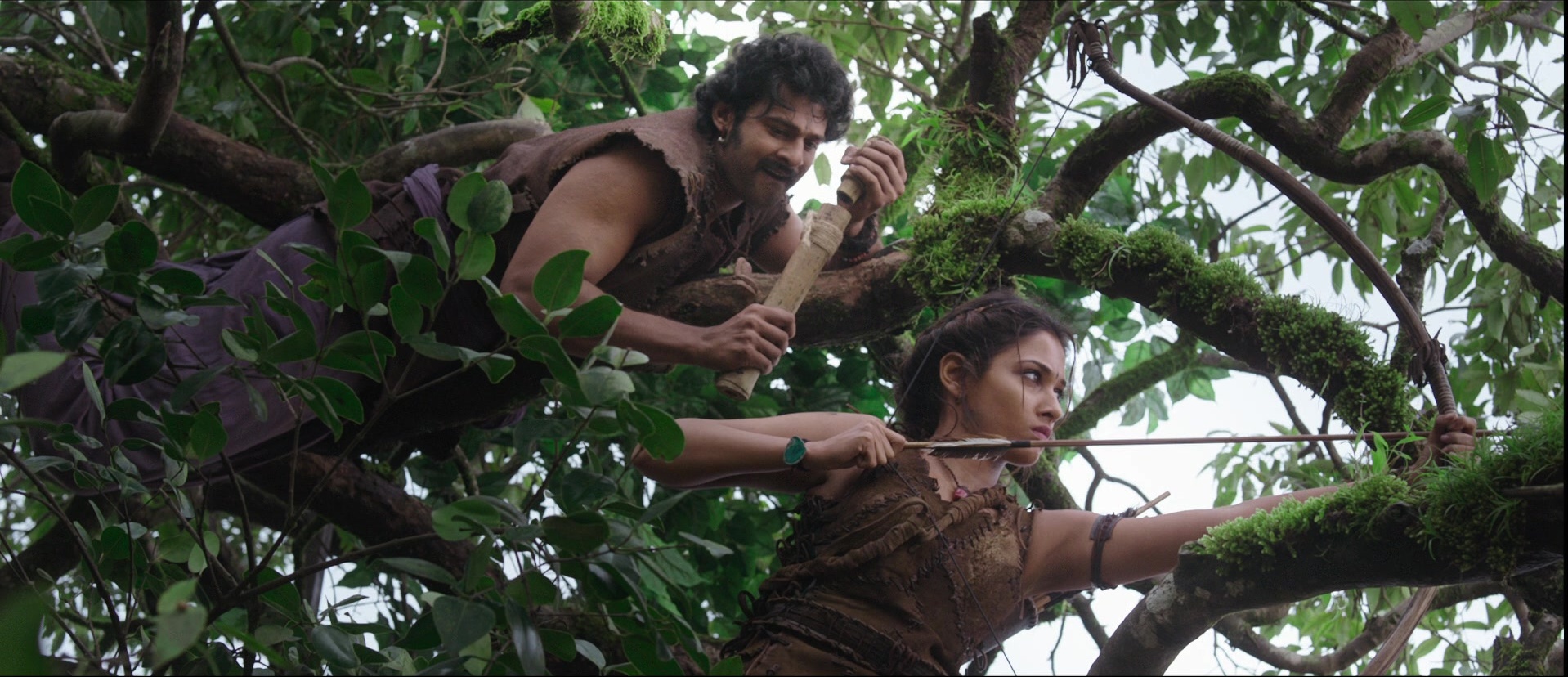 Bãhubali: The Beginning (2015), wide, 2.32:1 — film still