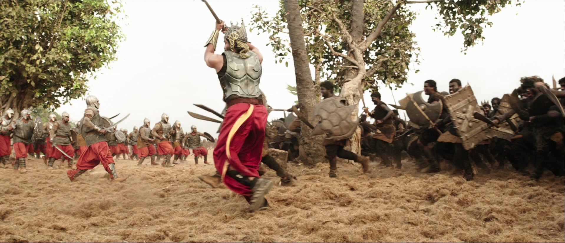 Bãhubali: The Beginning (2015), wide, 2.32:1 — film still