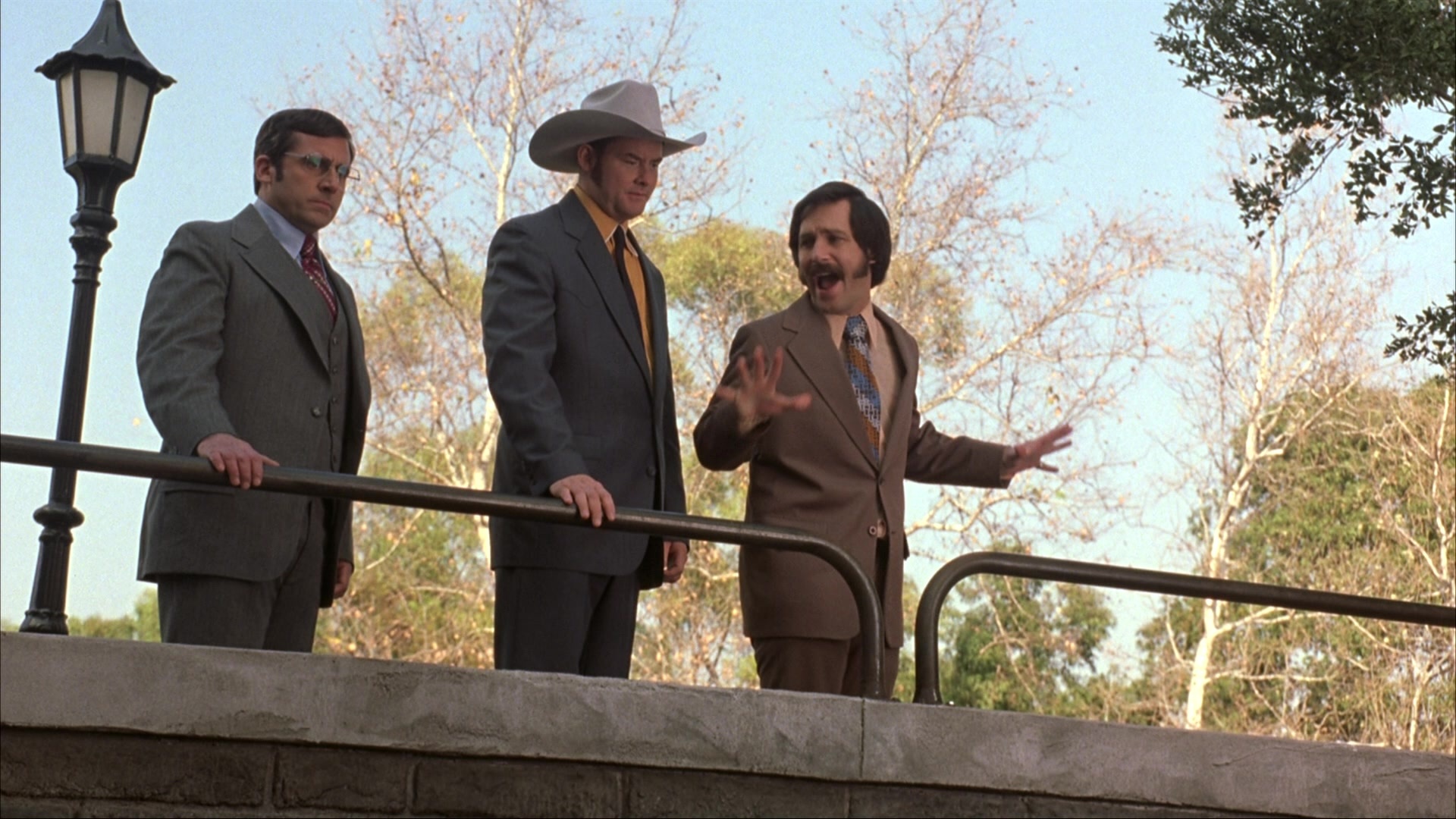 Anchorman: The Legend of Ron Burgundy (2004), wide, 1.78:1 — film still