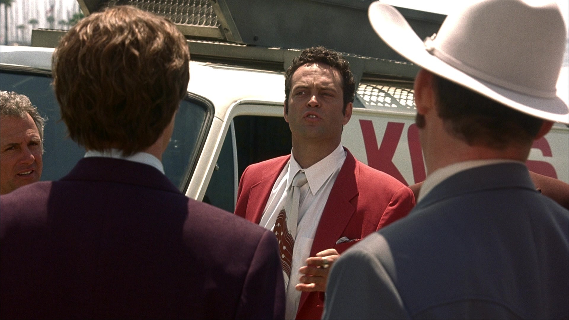 Anchorman: The Legend of Ron Burgundy (2004), wide, 1.78:1 — film still
