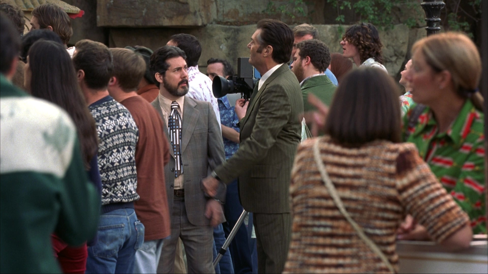 Anchorman: The Legend of Ron Burgundy (2004), wide, 1.78:1 — film still