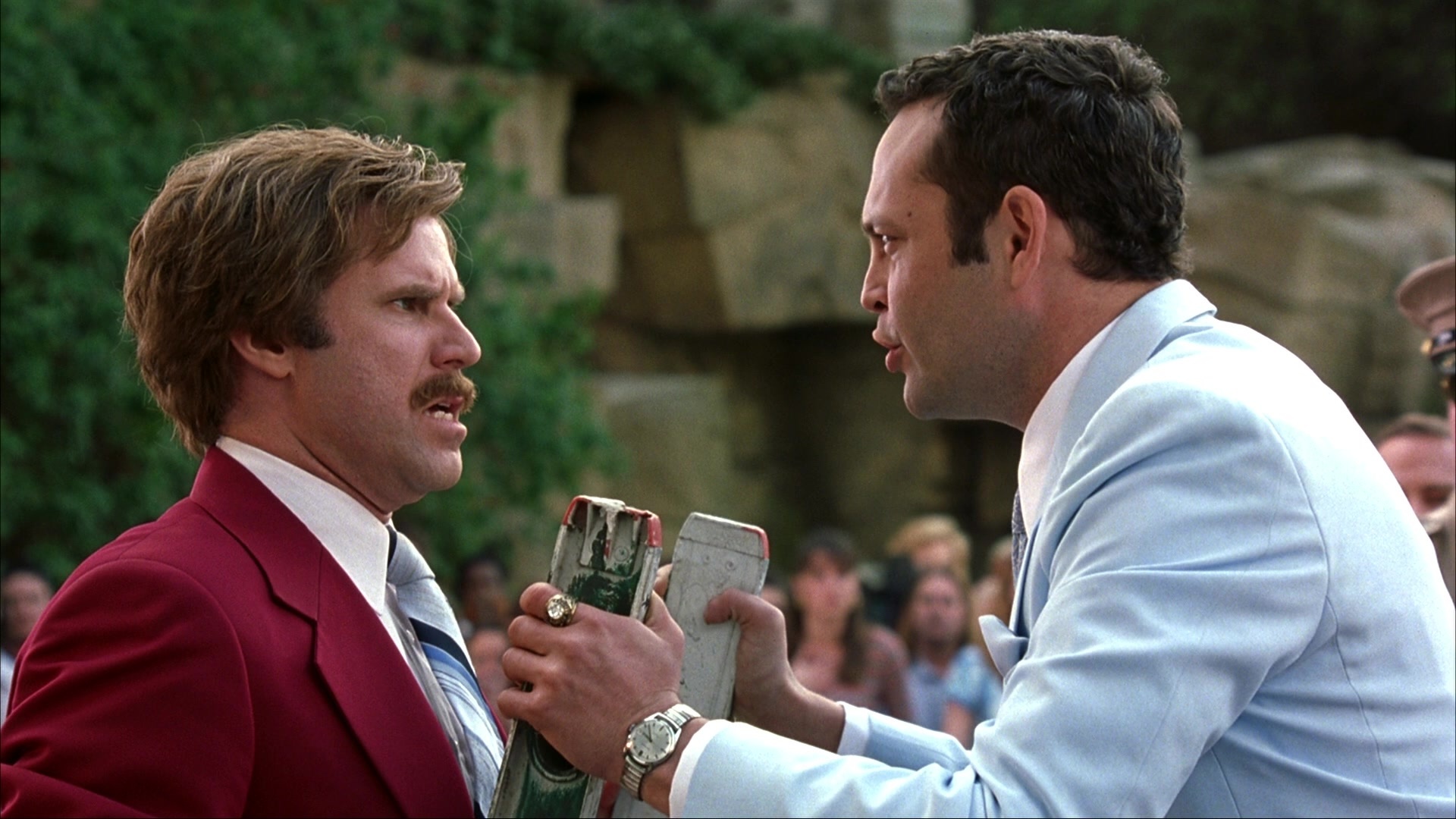 Anchorman: The Legend of Ron Burgundy (2004), close, 1.78:1 — film still