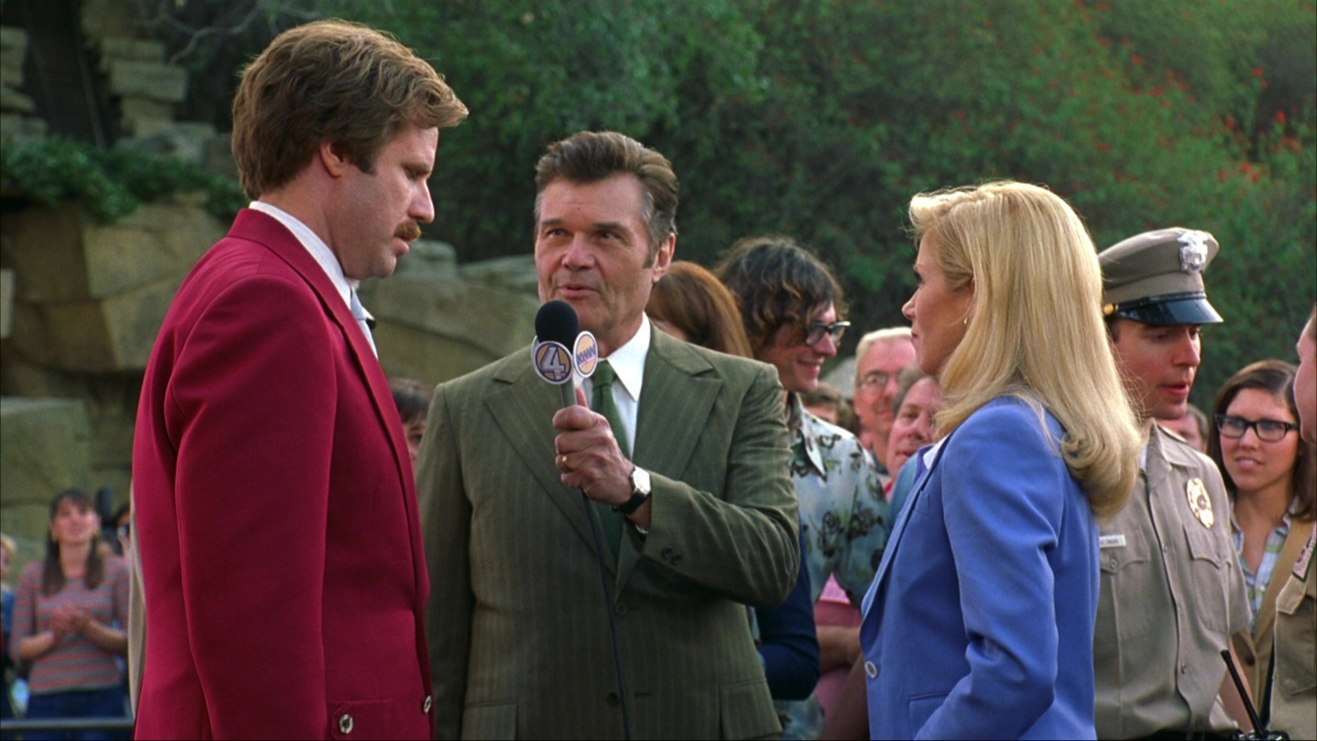 Anchorman: The Legend of Ron Burgundy (2004), wide, 1.78:1 — film still