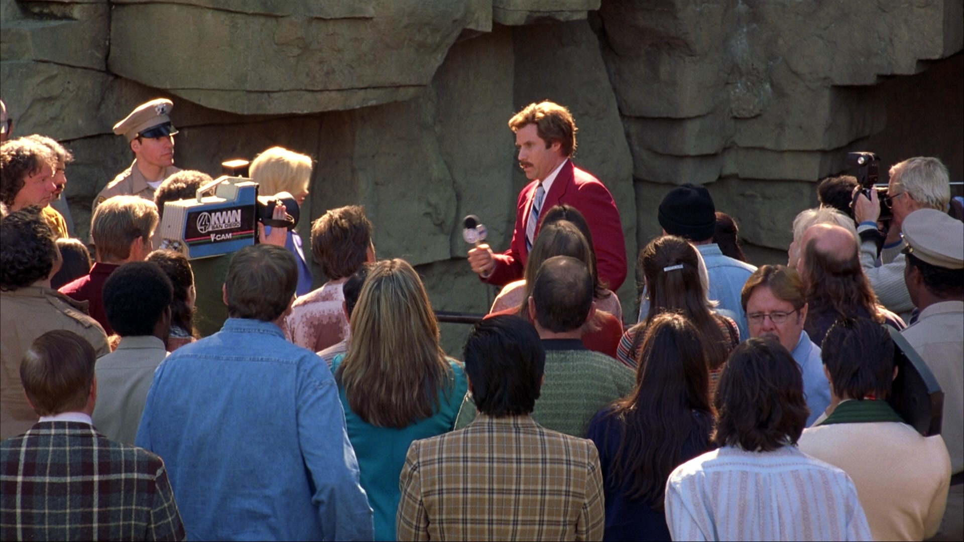 Anchorman: The Legend of Ron Burgundy (2004), wide, 1.78:1 — film still