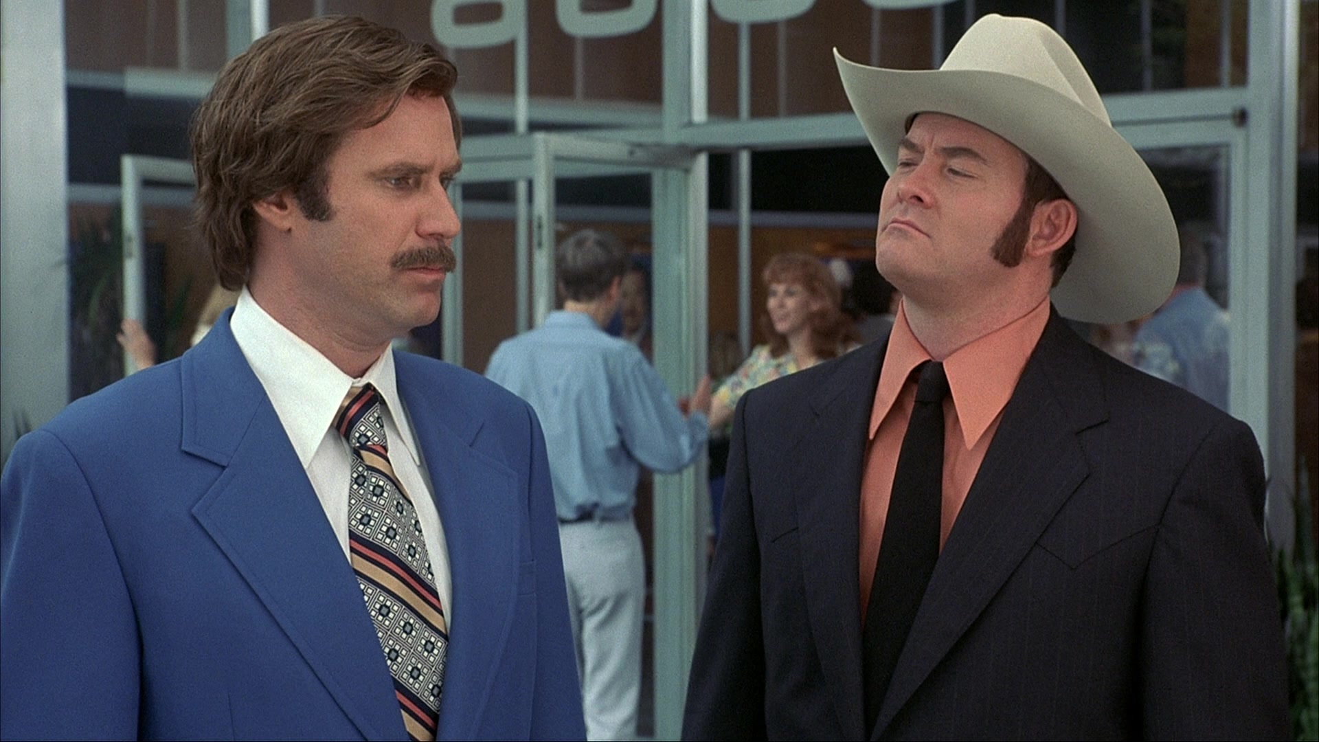 Anchorman: The Legend of Ron Burgundy (2004), wide, 1.78:1 — film still