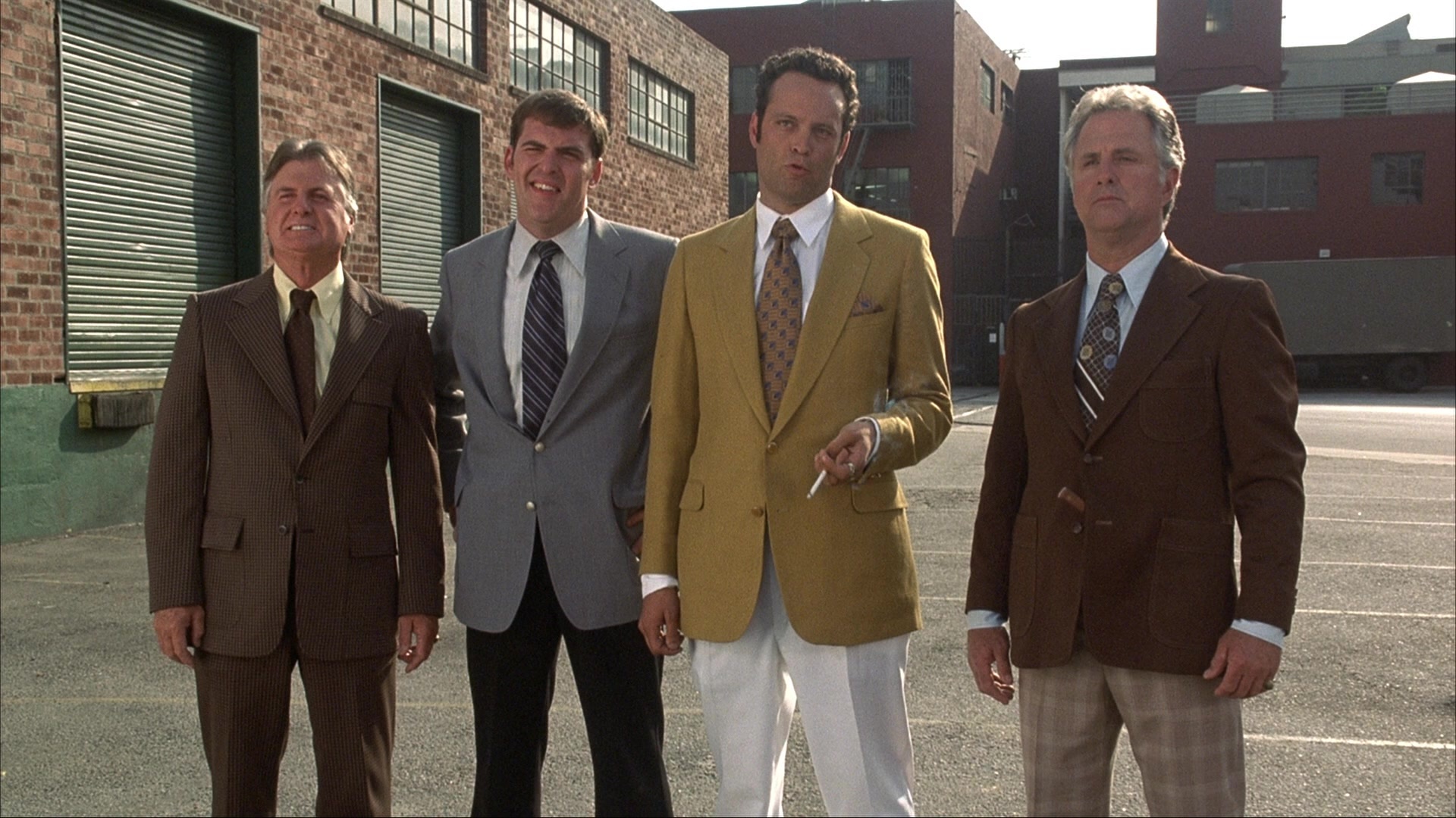 Anchorman: The Legend of Ron Burgundy (2004), wide, 1.78:1 — film still