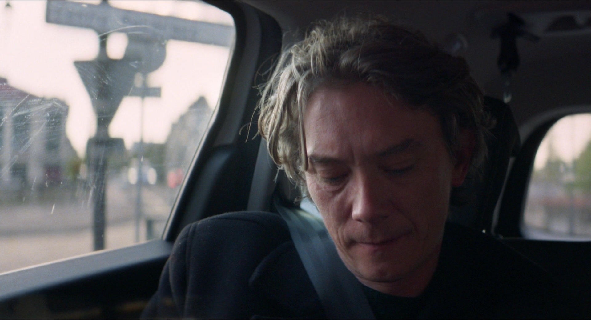 Anatomie d'une chute (2023), close, 1.85:1 — film still