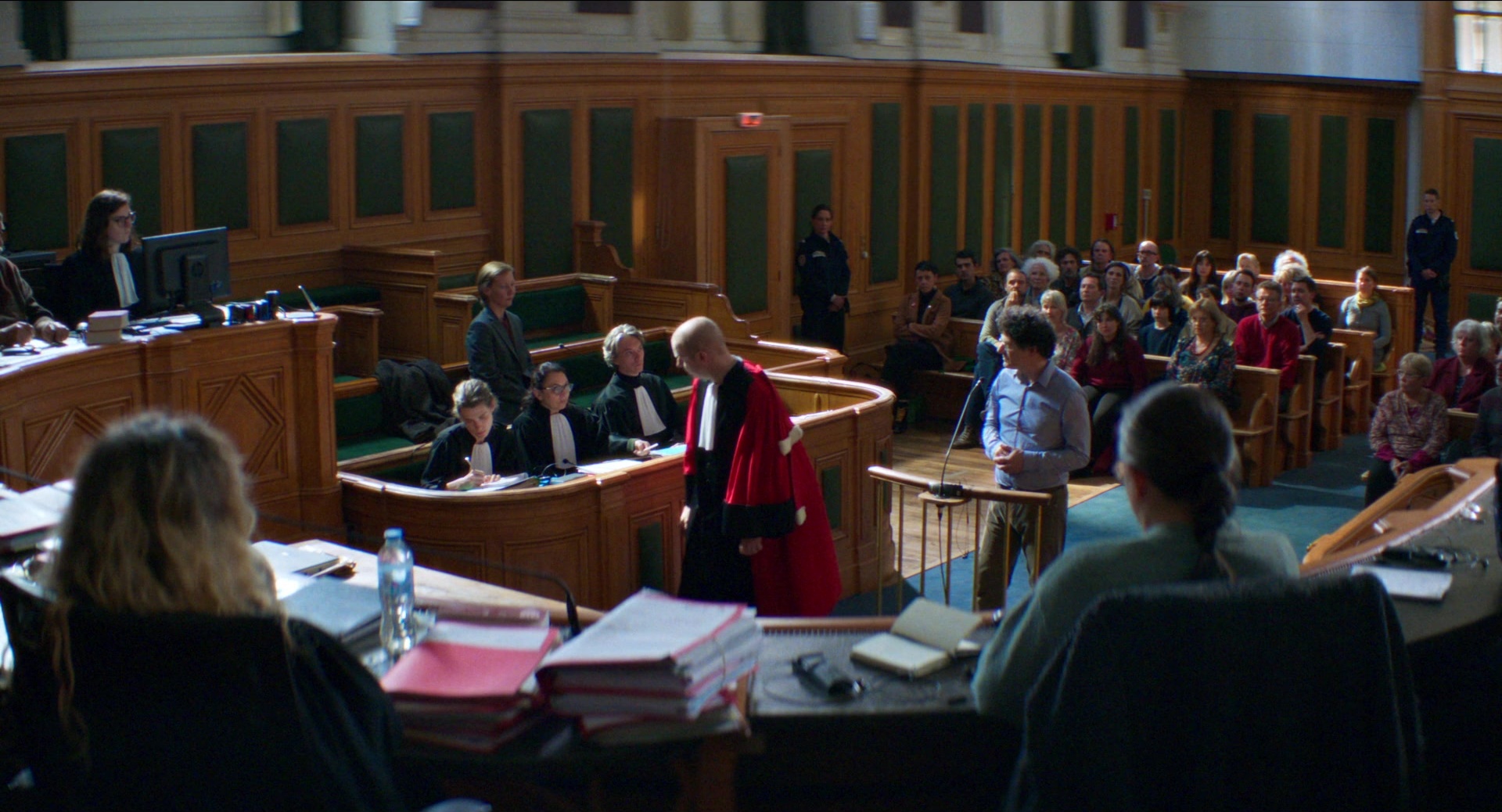 Anatomie d'une chute (2023), wide, 1.85:1 — film still