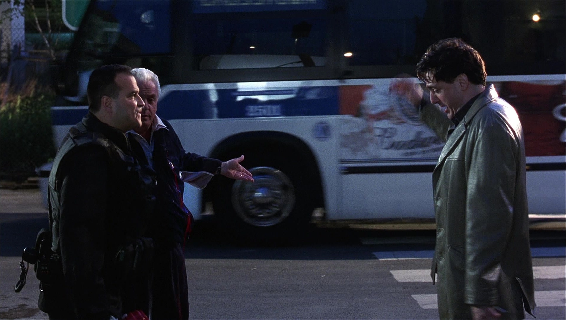 Analyze That (2002), wide, 1.77:1 — film still