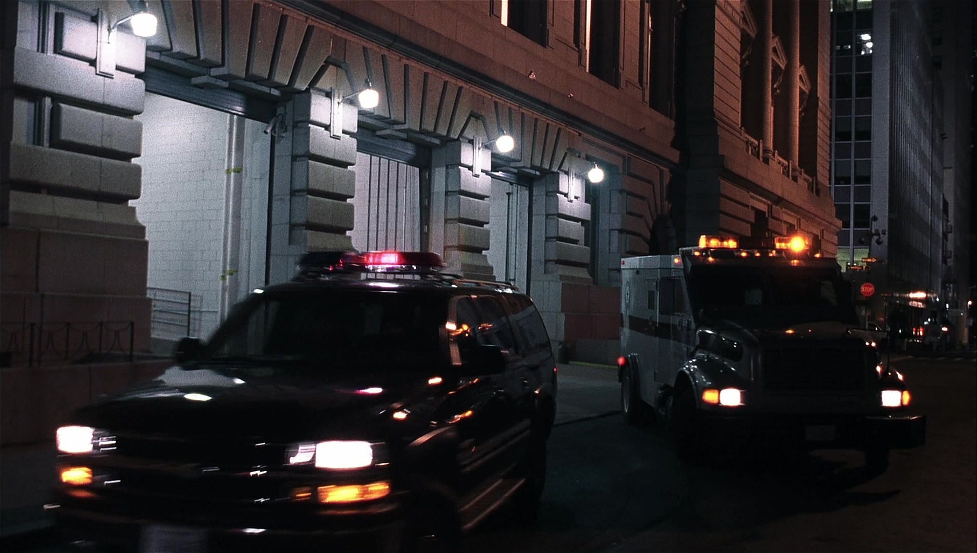 Analyze That (2002), wide, 1.77:1 — film still