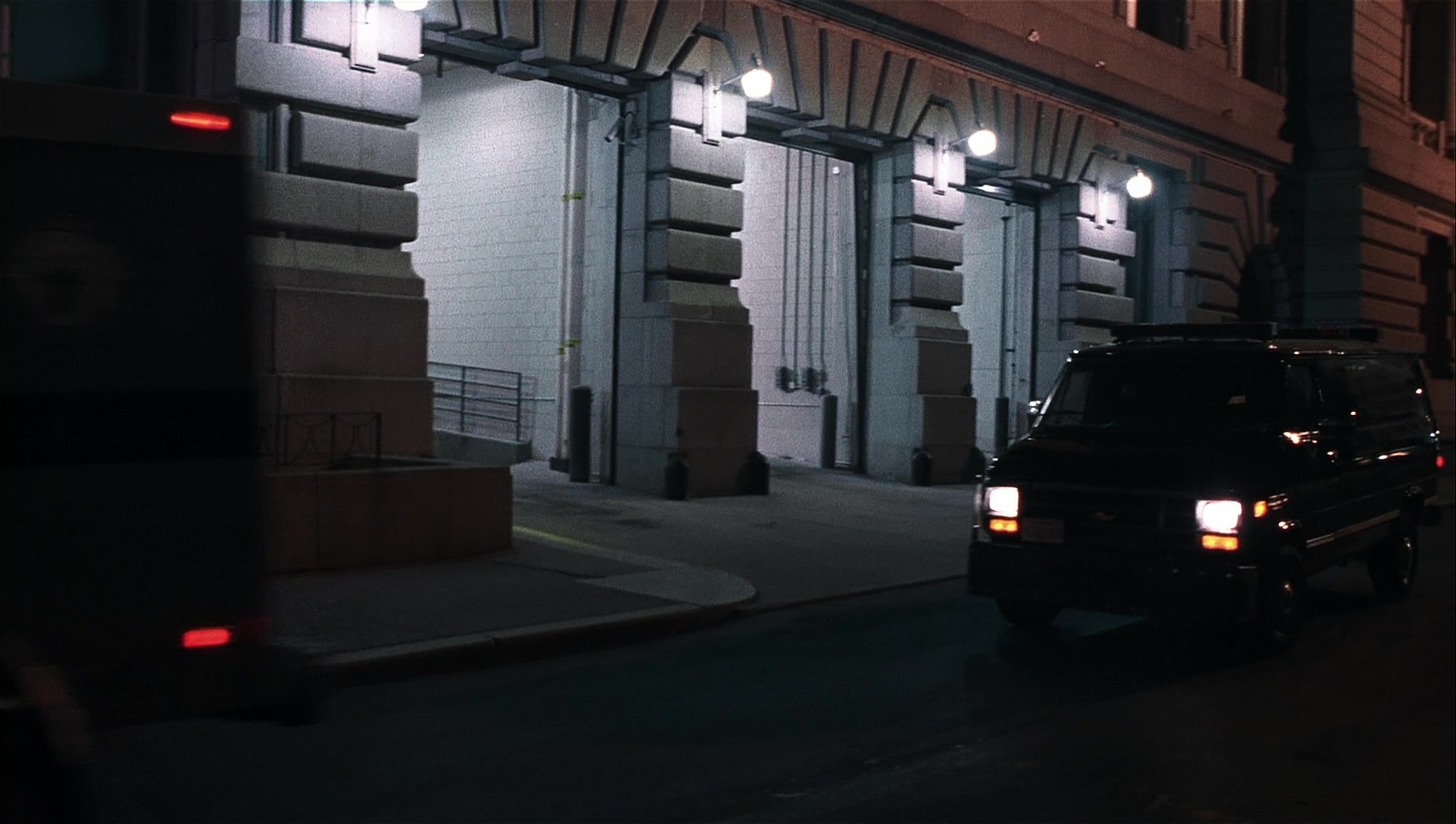 Analyze That (2002), wide, 1.77:1 — film still