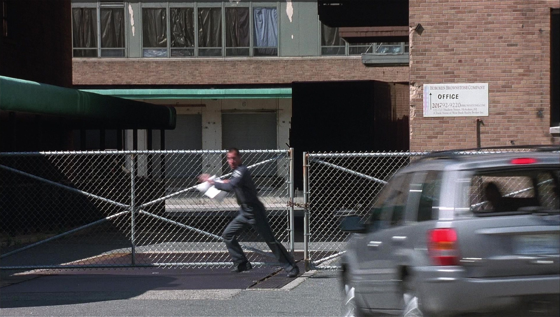 Analyze That (2002), wide, 1.77:1 — film still