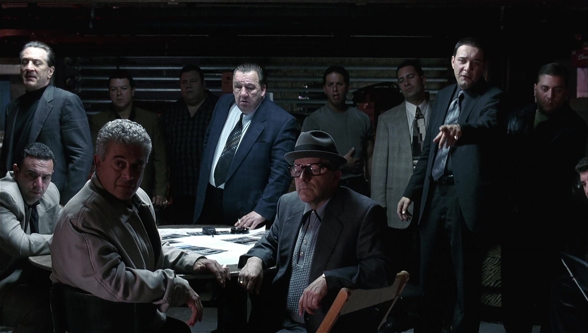 Analyze That (2002), wide, 1.77:1 — film still