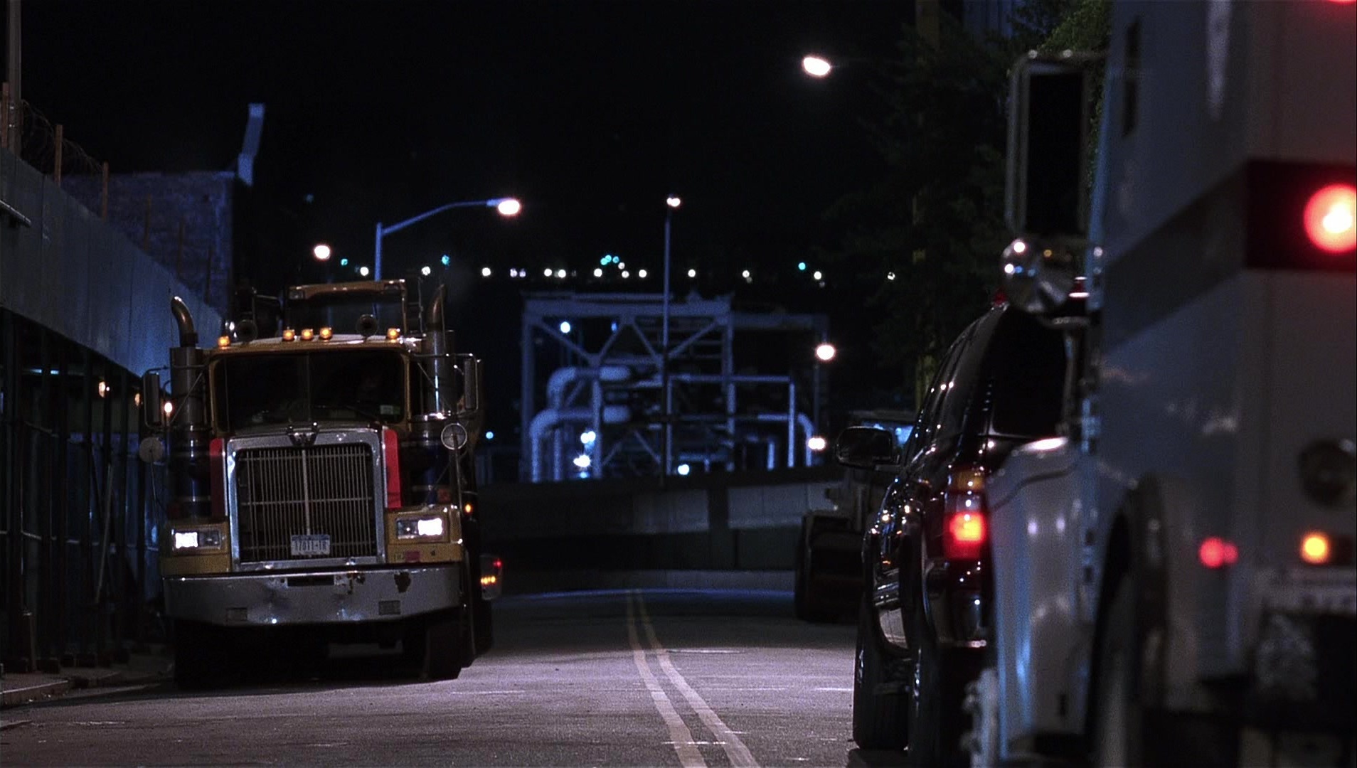 Analyze That (2002), wide, 1.77:1 — film still