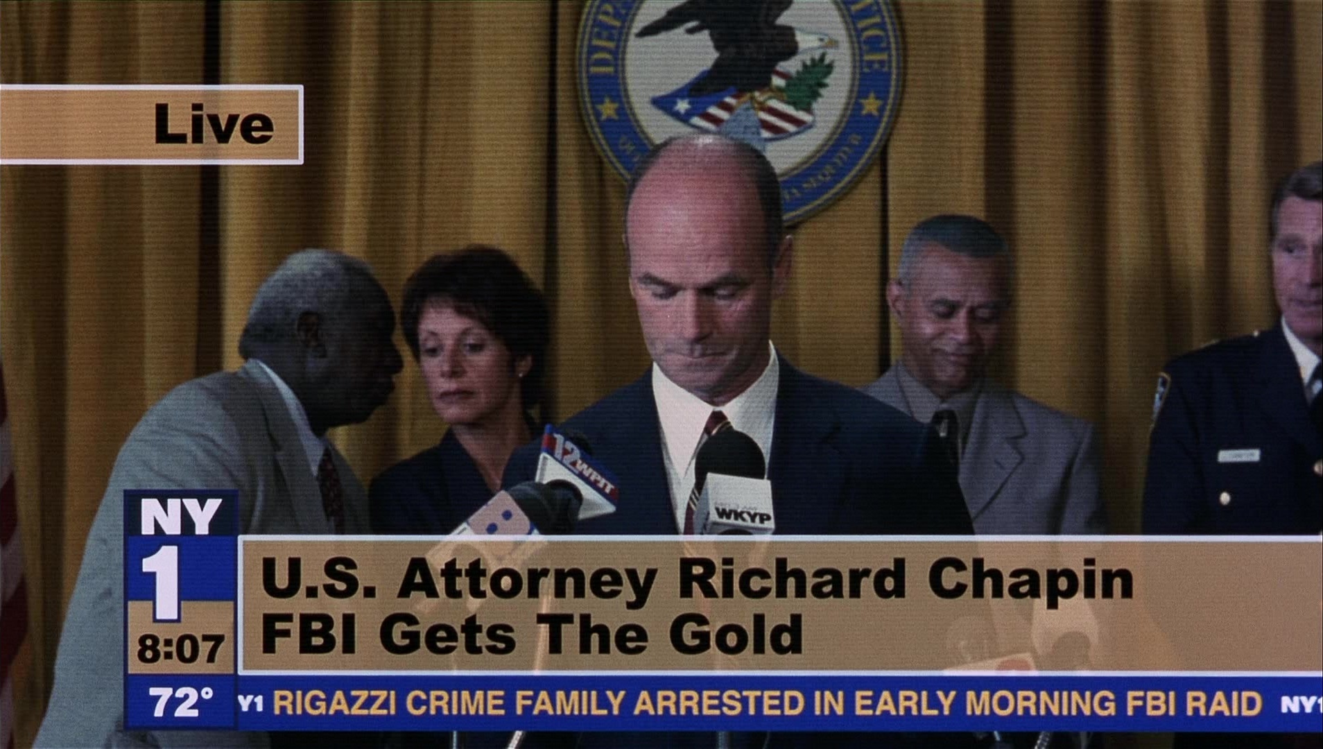 Analyze That (2002), wide, 1.77:1 — film still