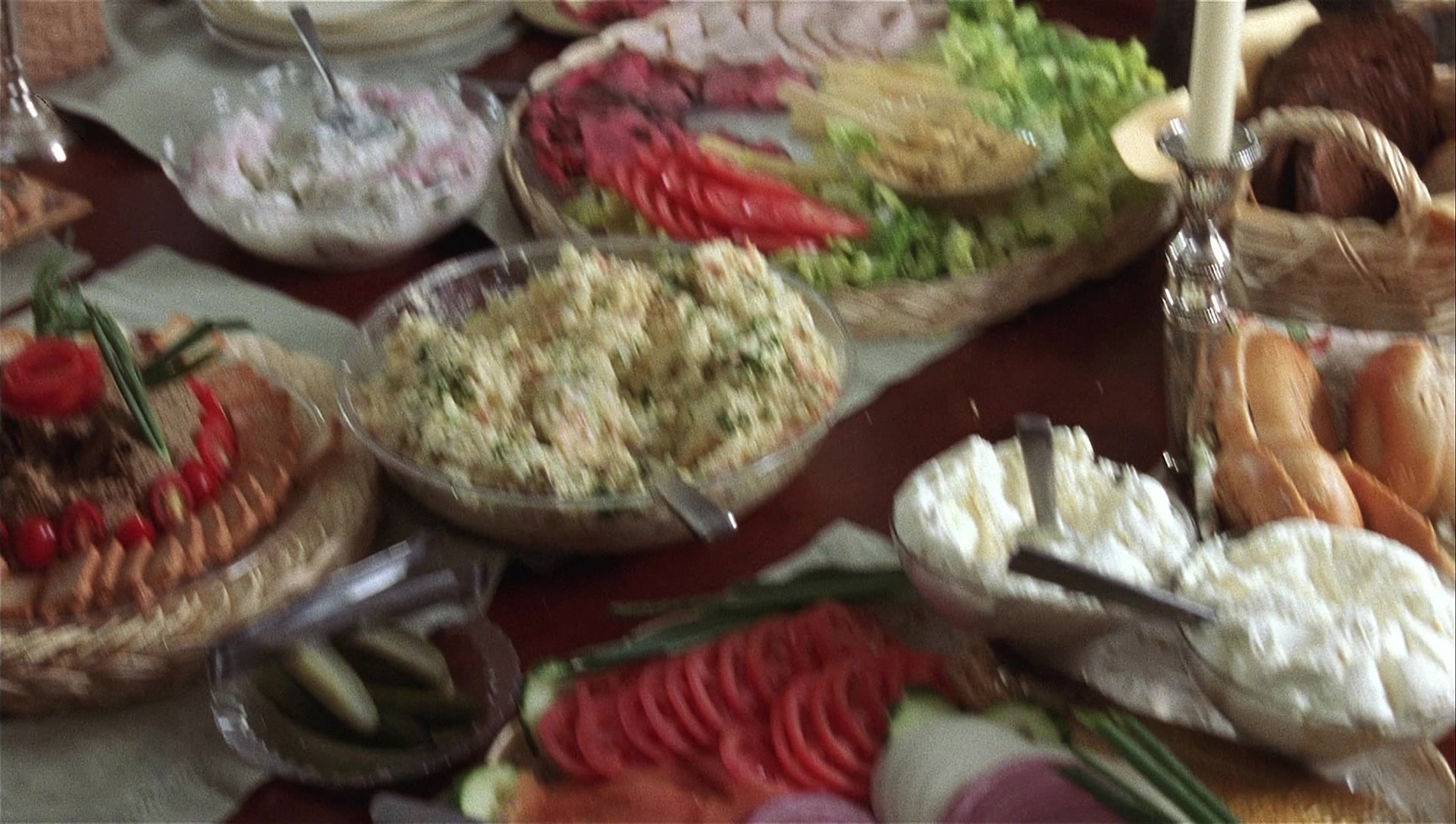 Analyze That (2002), unknown, 1.77:1 — film still