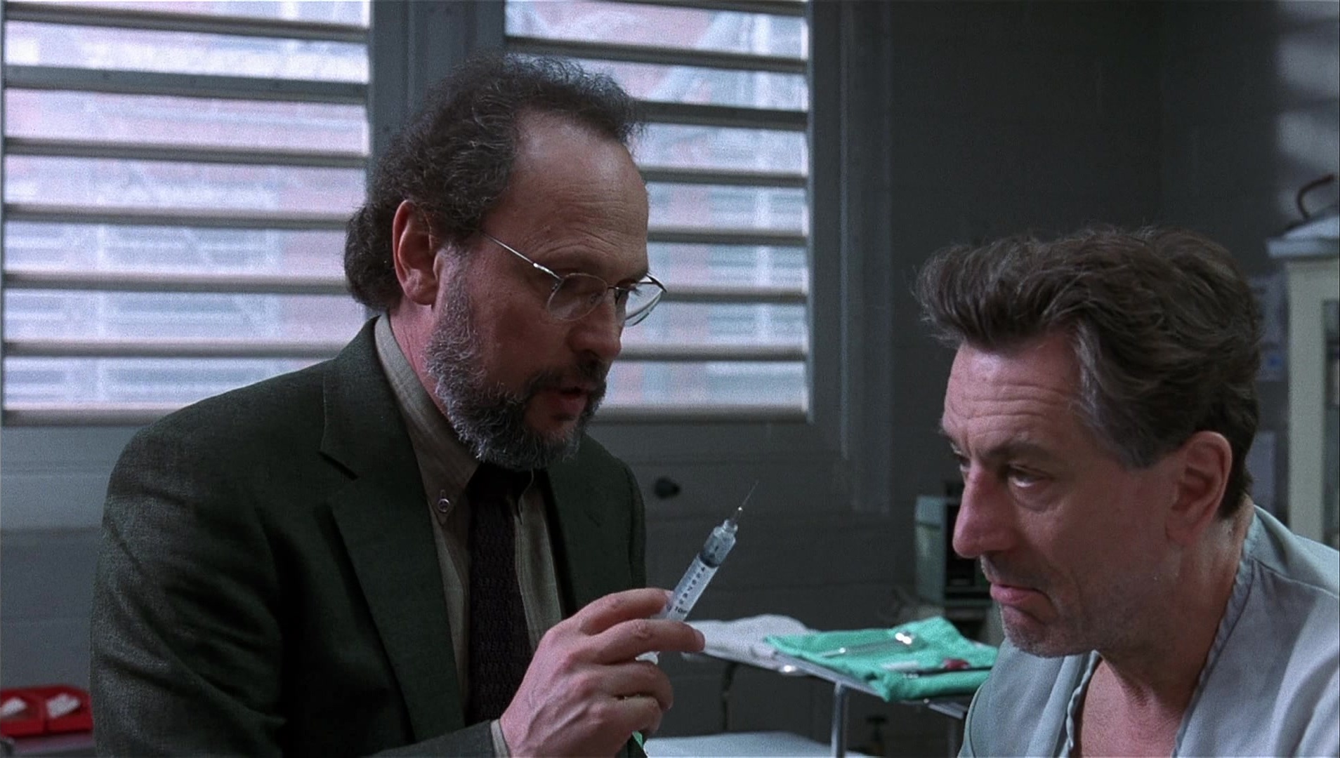 Analyze That (2002), wide, 1.77:1 — film still