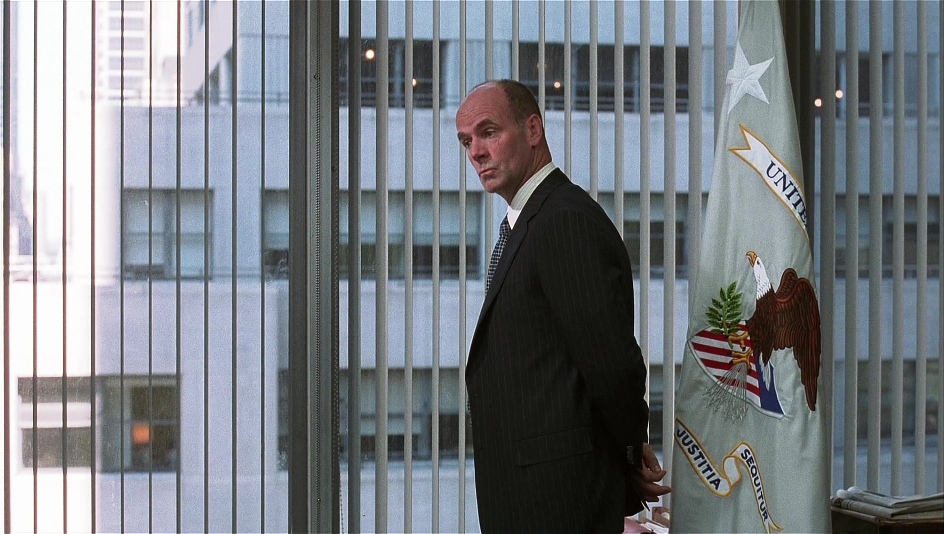Analyze That (2002), wide, 1.77:1 — film still