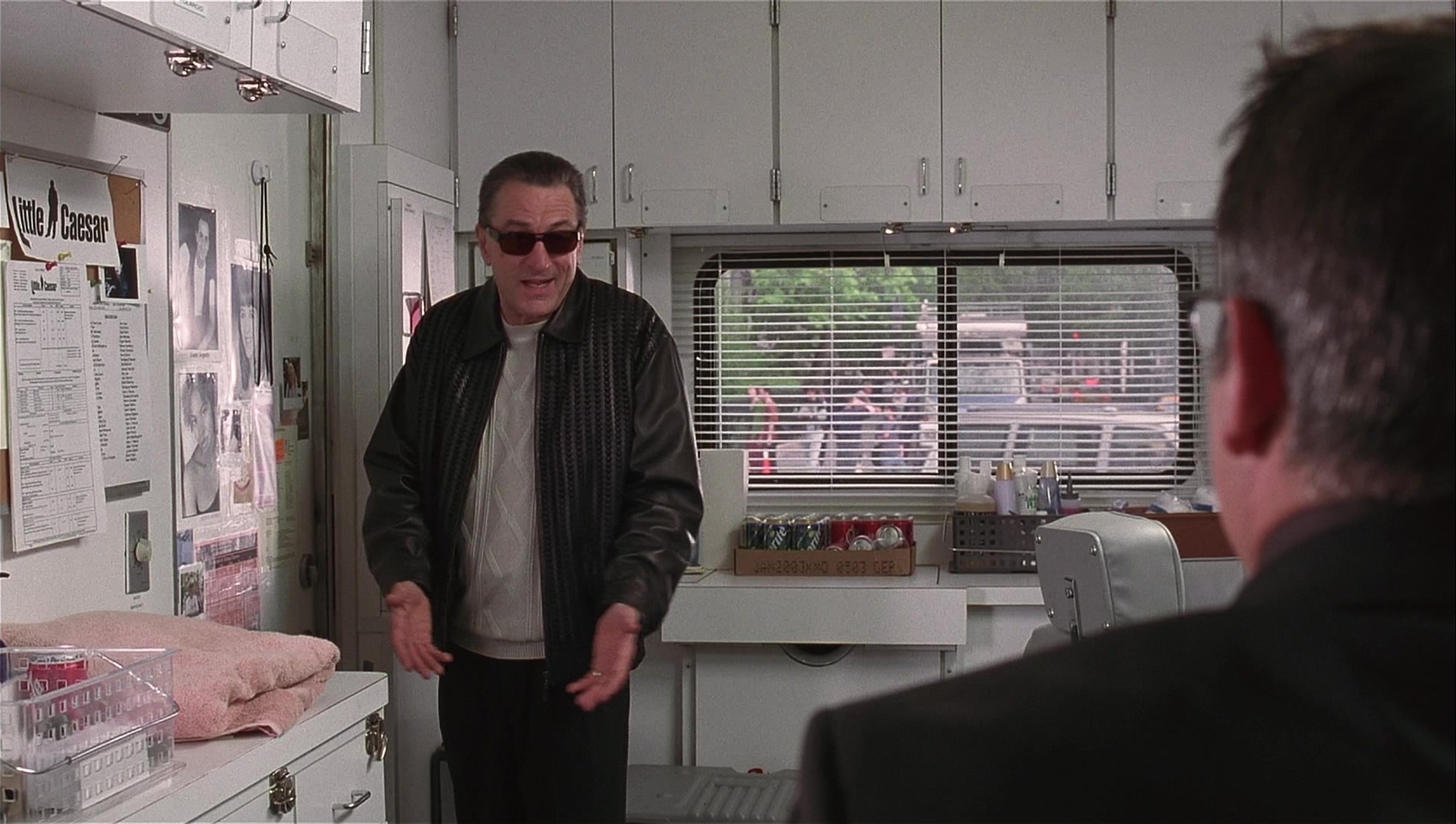 Analyze That (2002), wide, 1.77:1 — film still