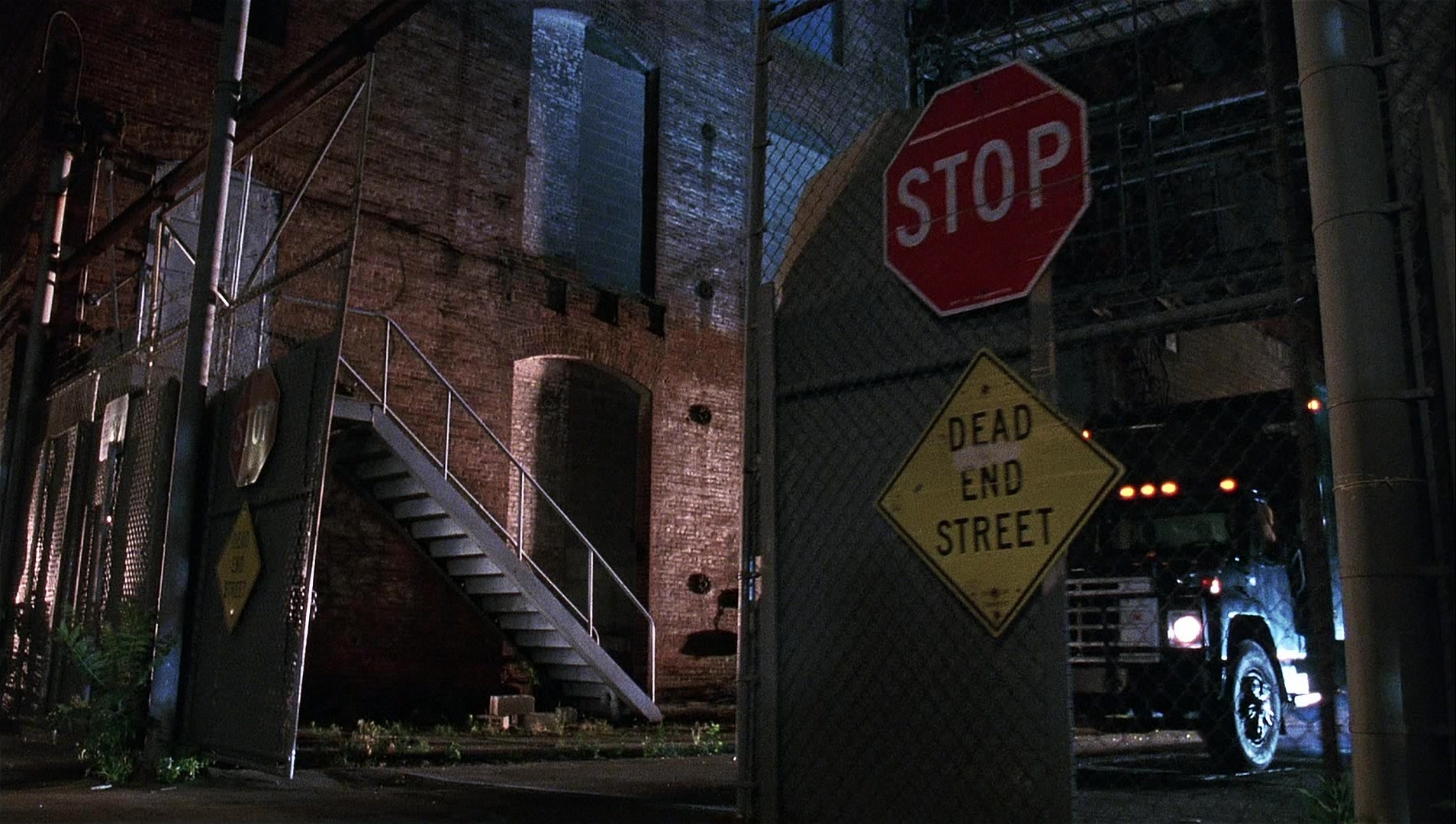 Analyze That (2002), wide, 1.77:1 — film still