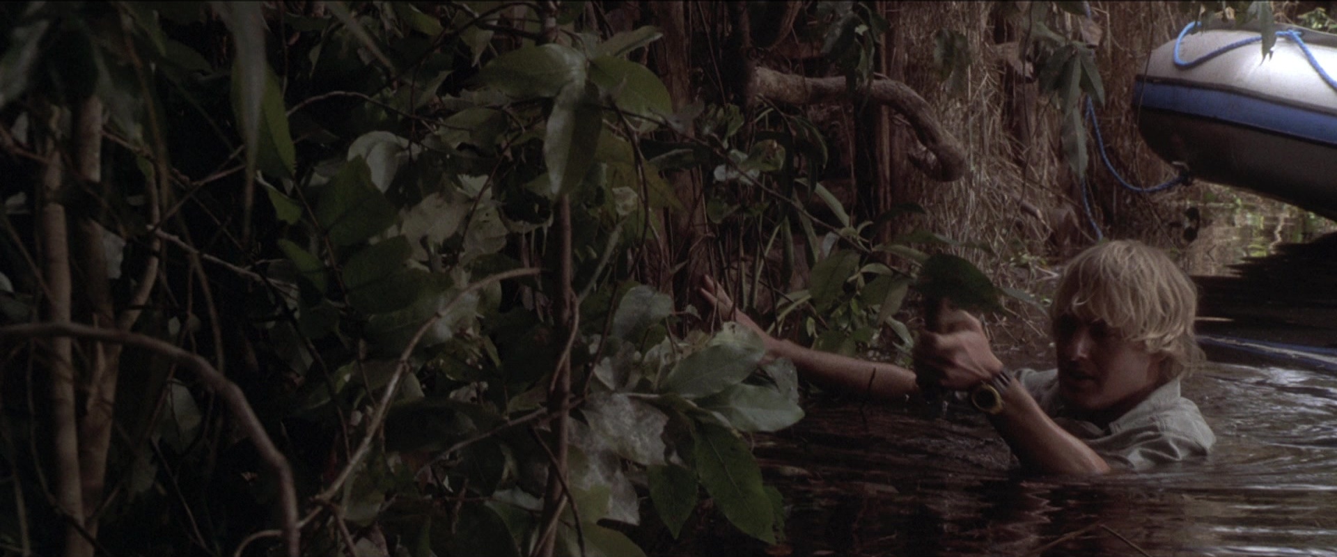 Anaconda (1997), wide, 2.40:1 — film still