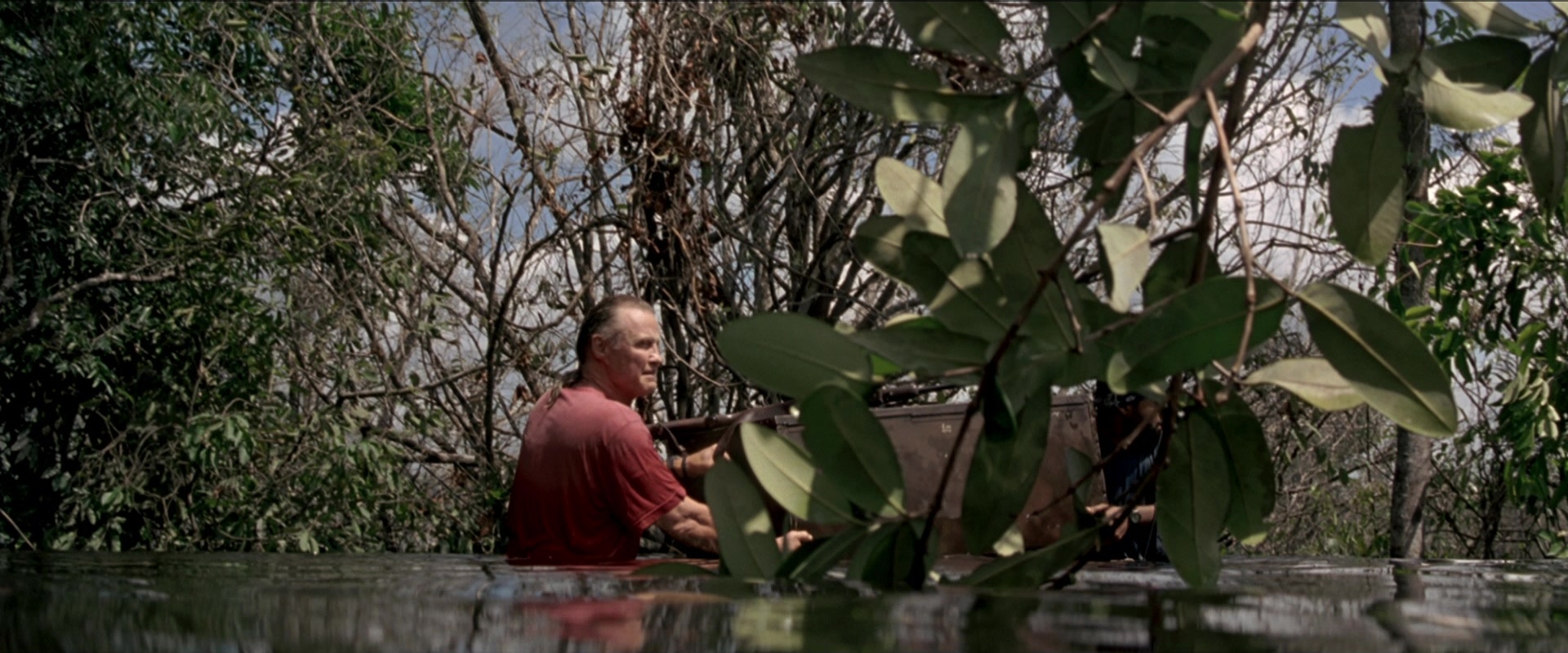 Anaconda (1997), wide, 2.40:1 — film still