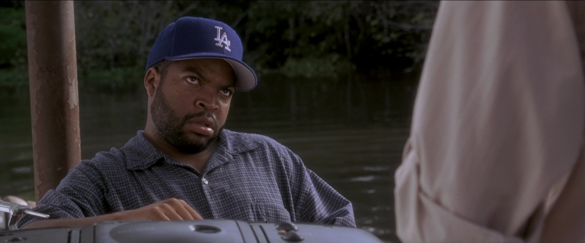 Anaconda (1997), wide, 2.40:1 — film still