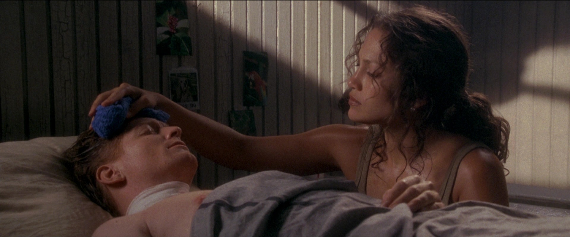 Anaconda (1997), wide, 2.40:1 — film still