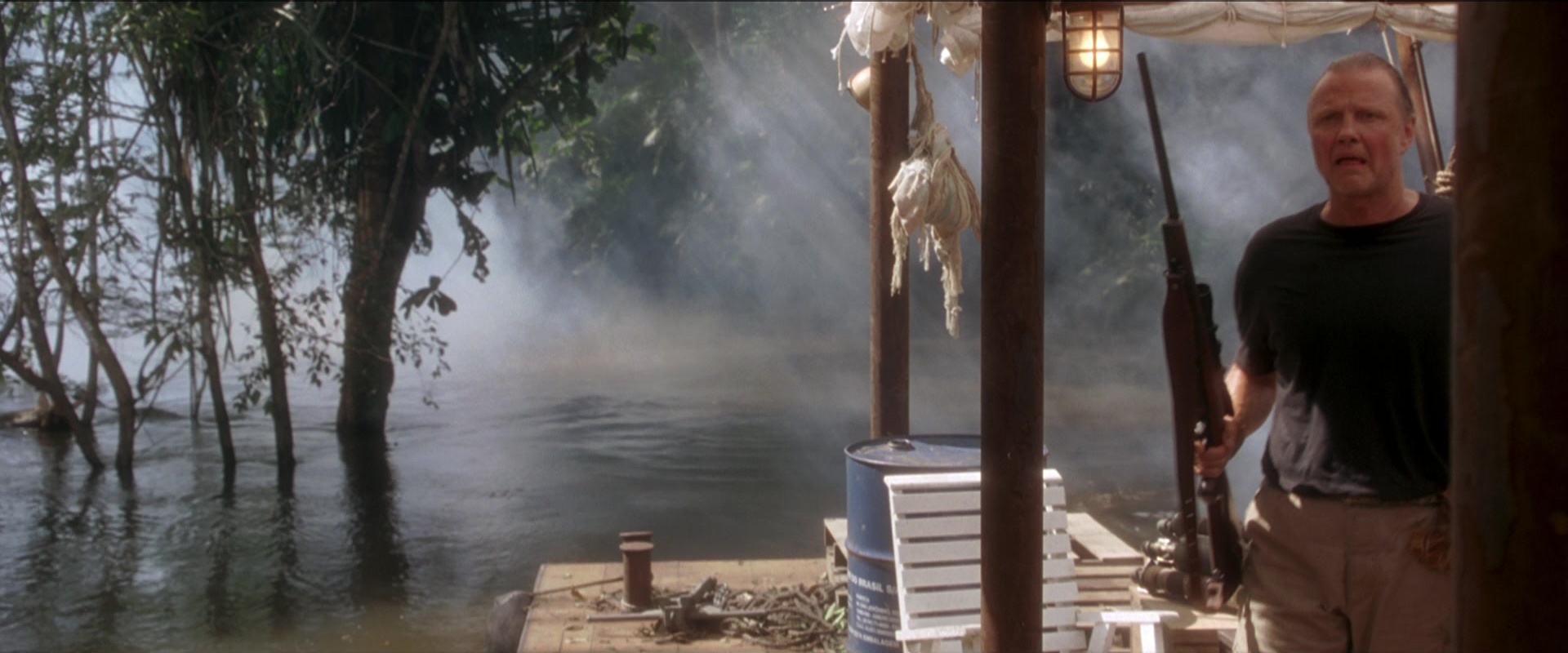 Anaconda (1997), wide, 2.40:1 — film still